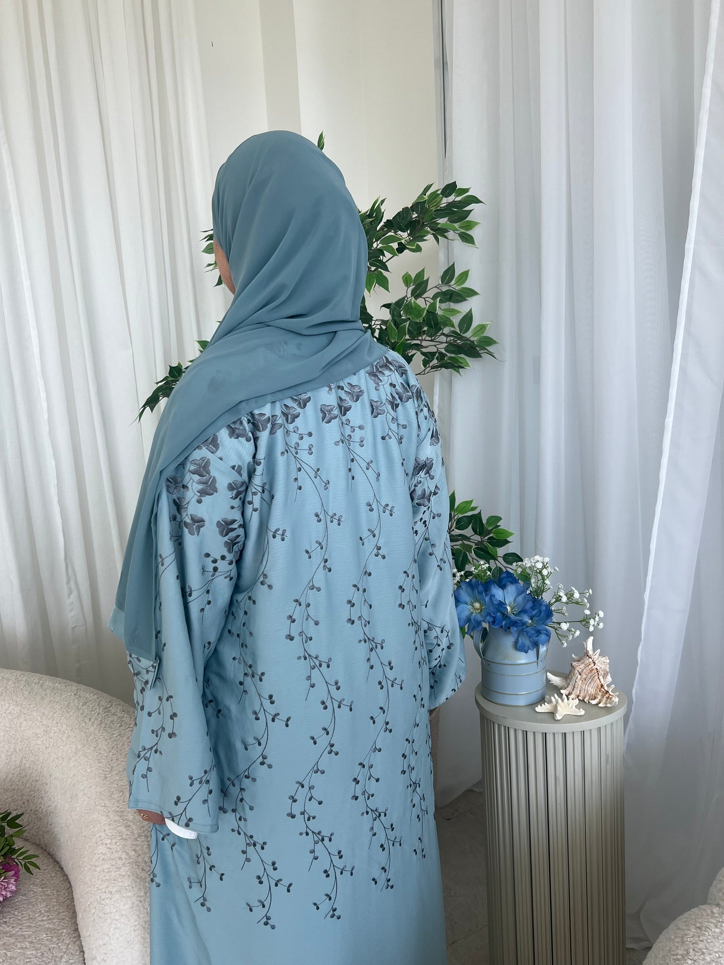 AHLAM embroidery buttoned abaya