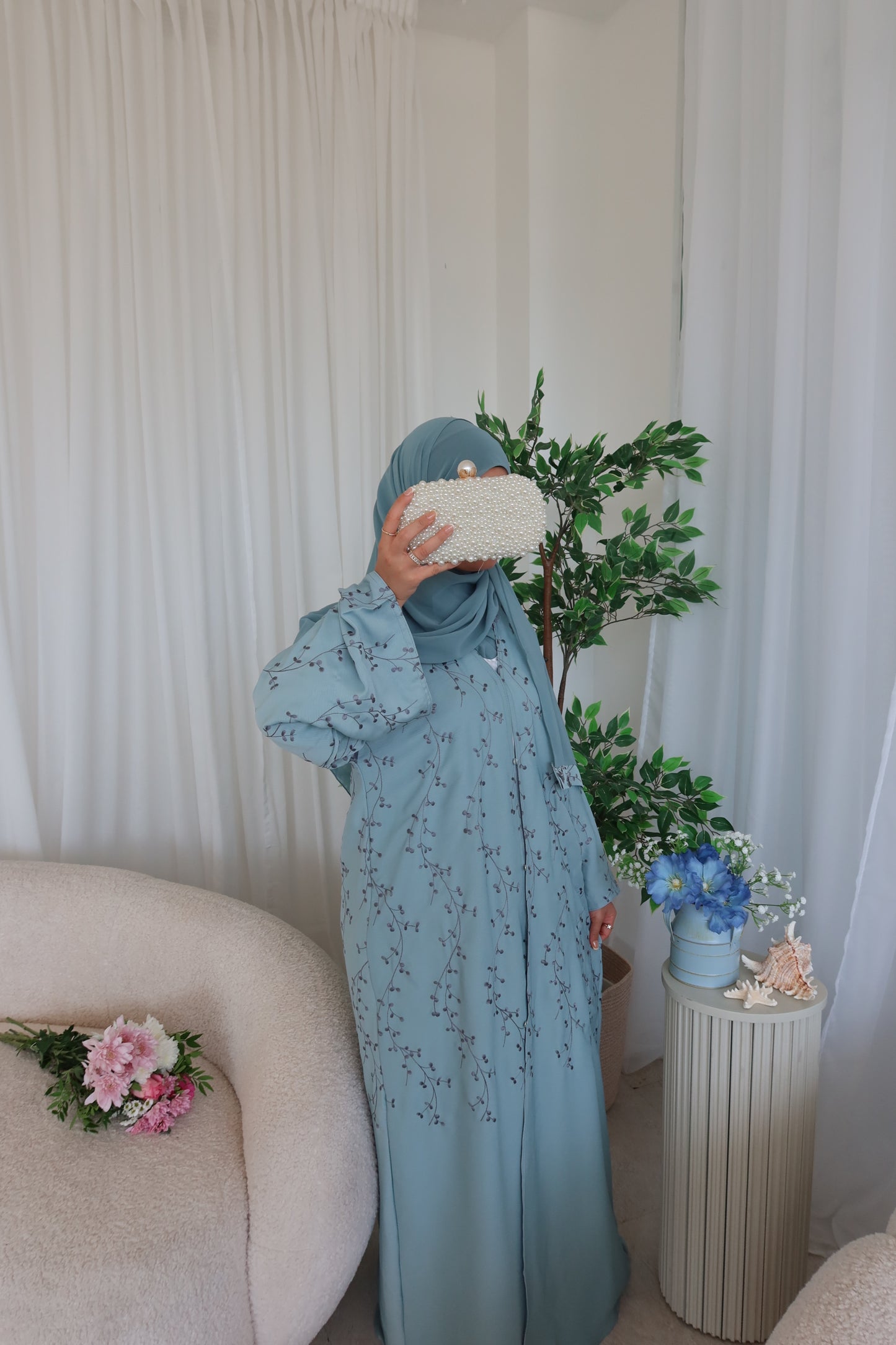 AHLAM embroidery buttoned abaya