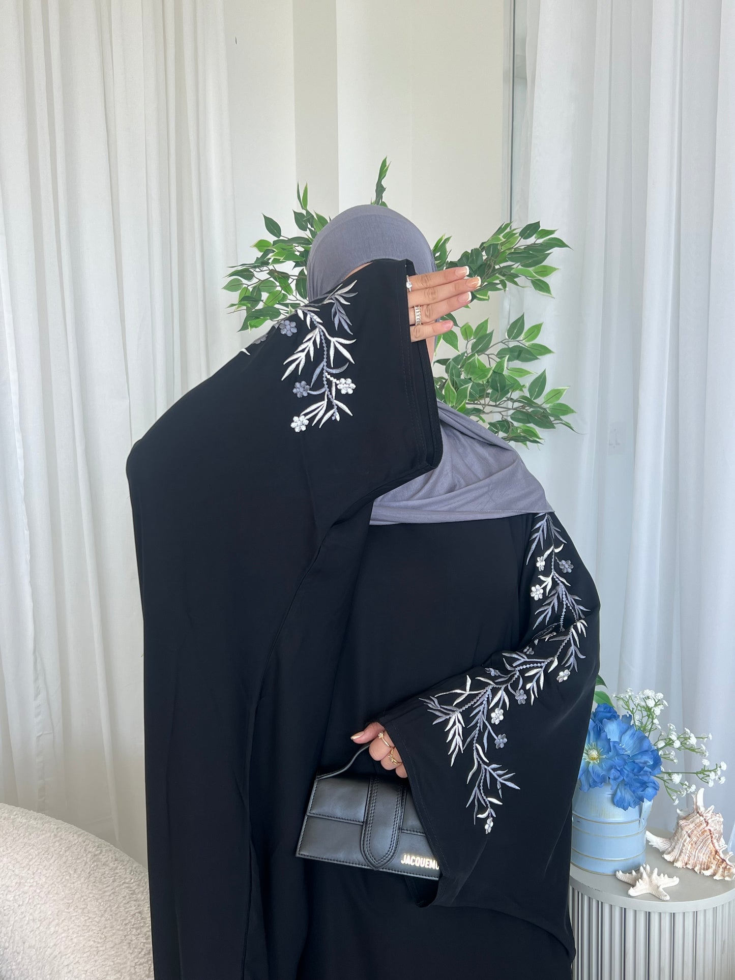 Anissa black batwing with grey embroidery abaya
