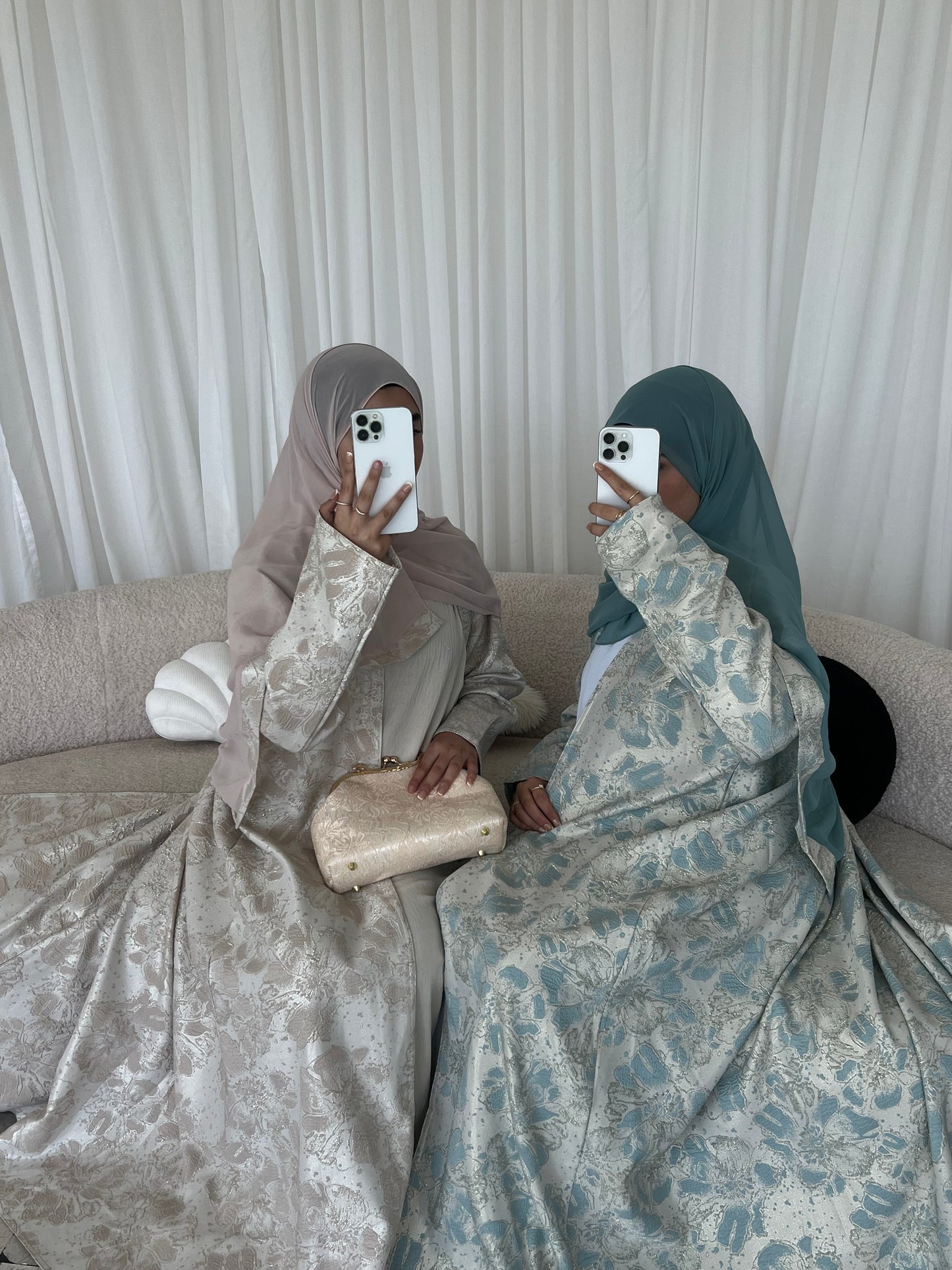 Noora luxury open abaya LIMITED EDITION