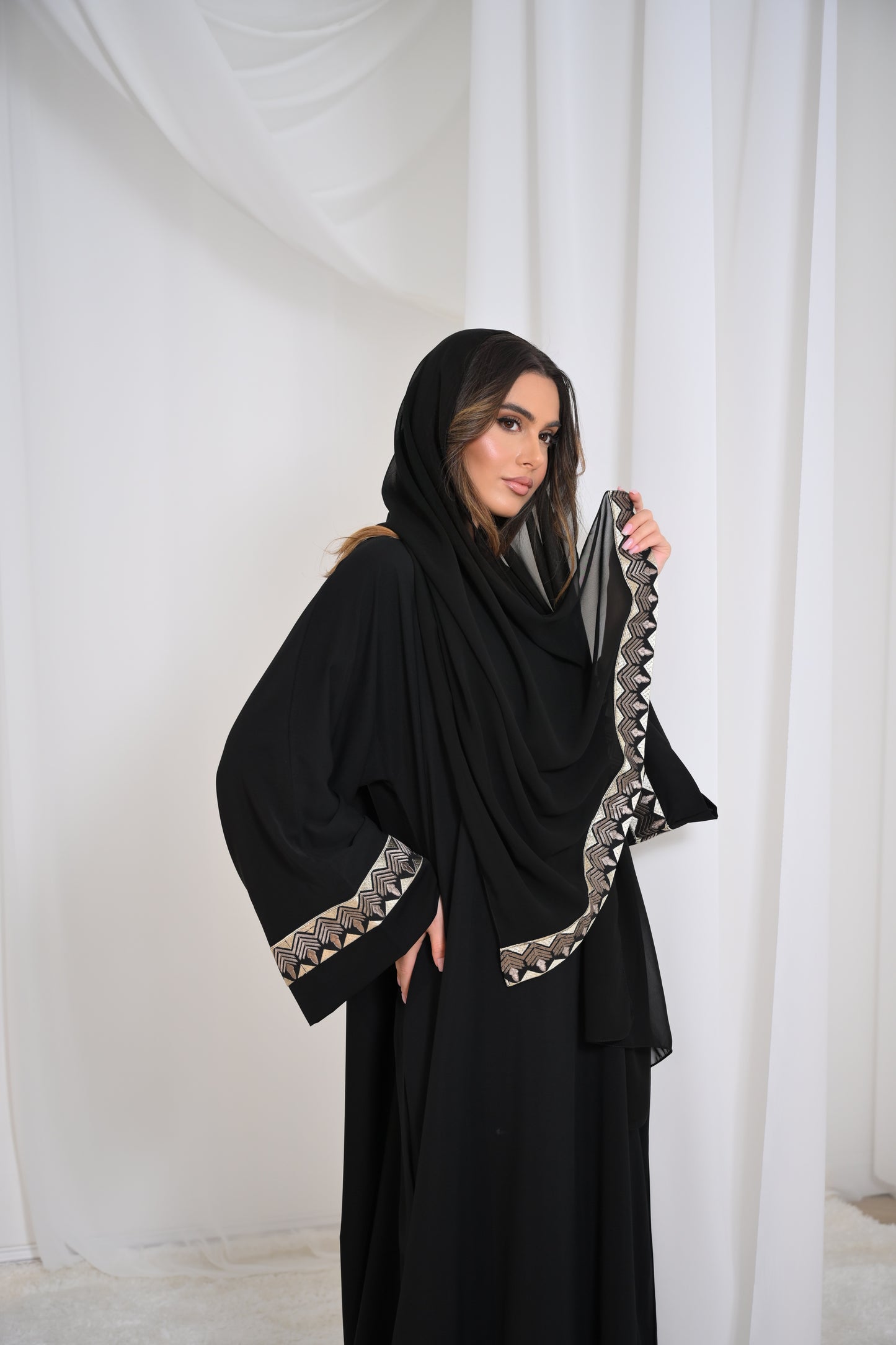 Rayah with brown lace abaya