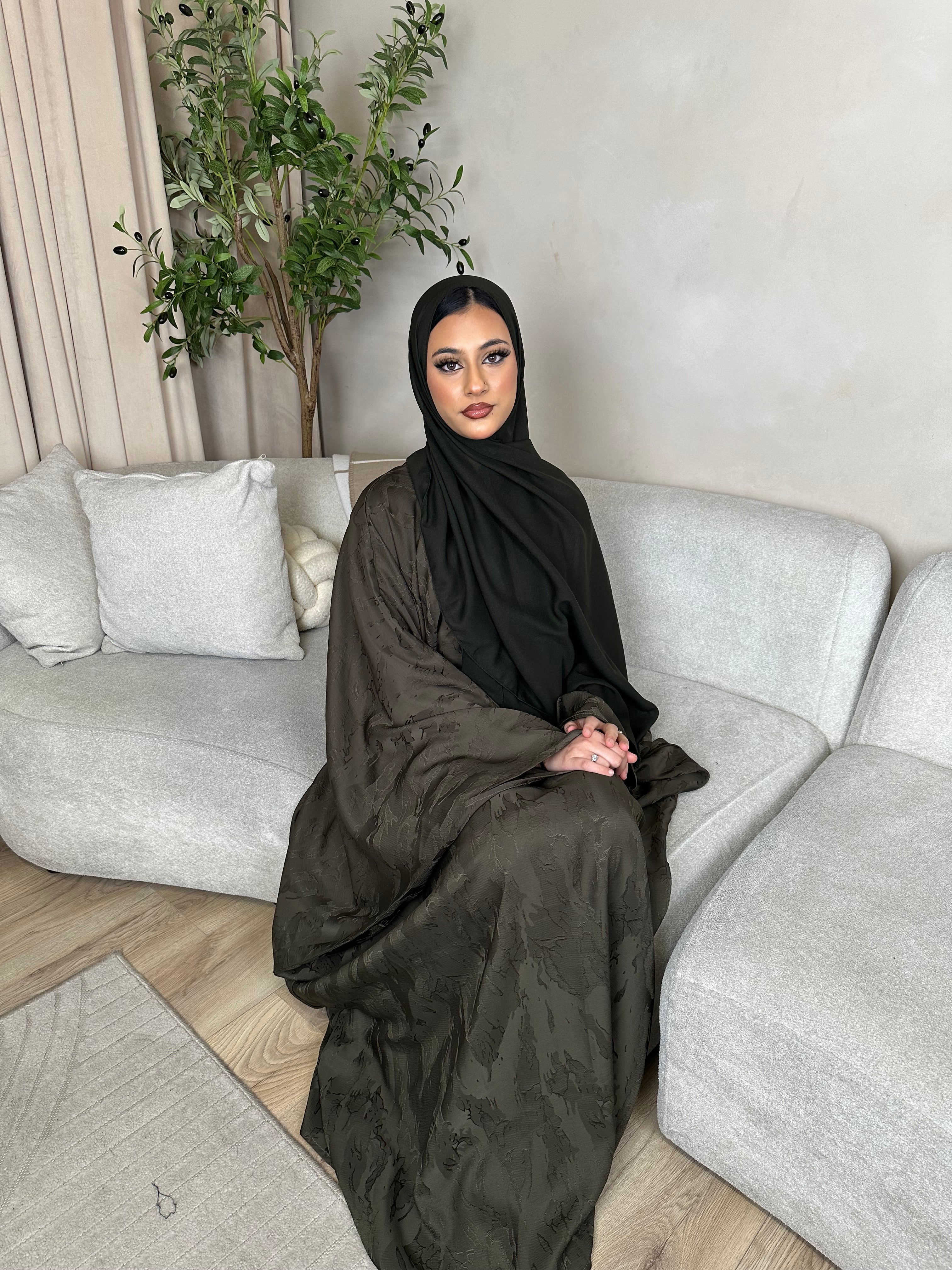 Zara batwing printed abaya with inner belt