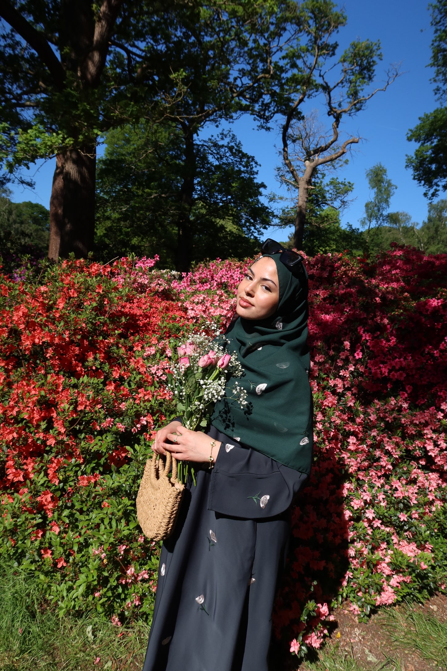 Yasmina Embroidery Buttoned Abaya