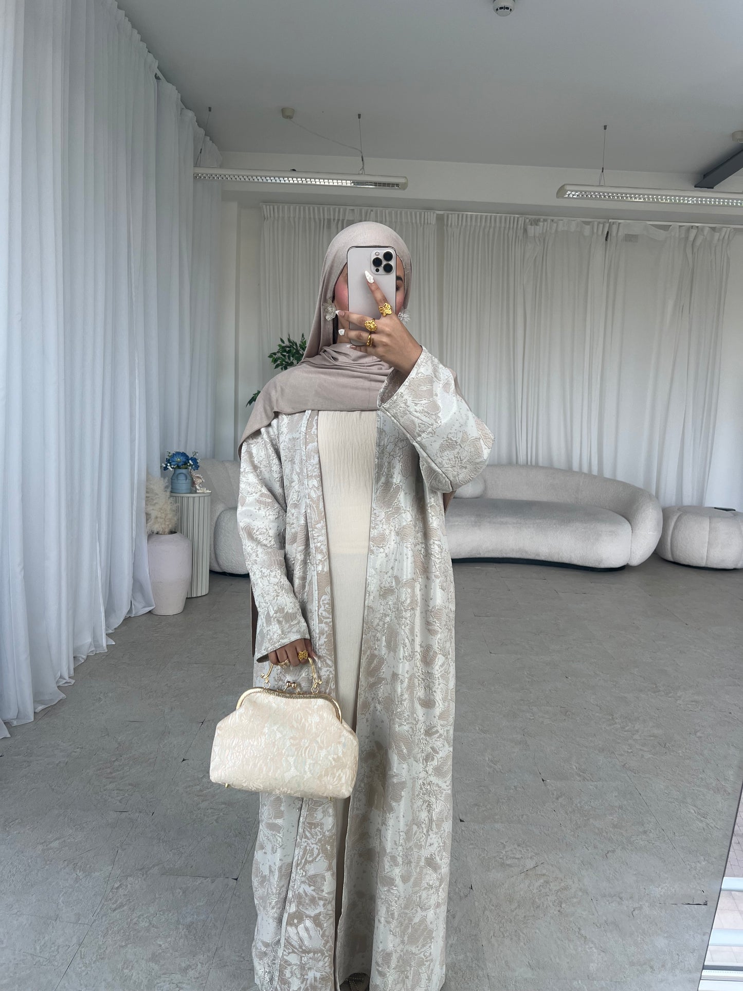 Noora luxury open abaya LIMITED EDITION