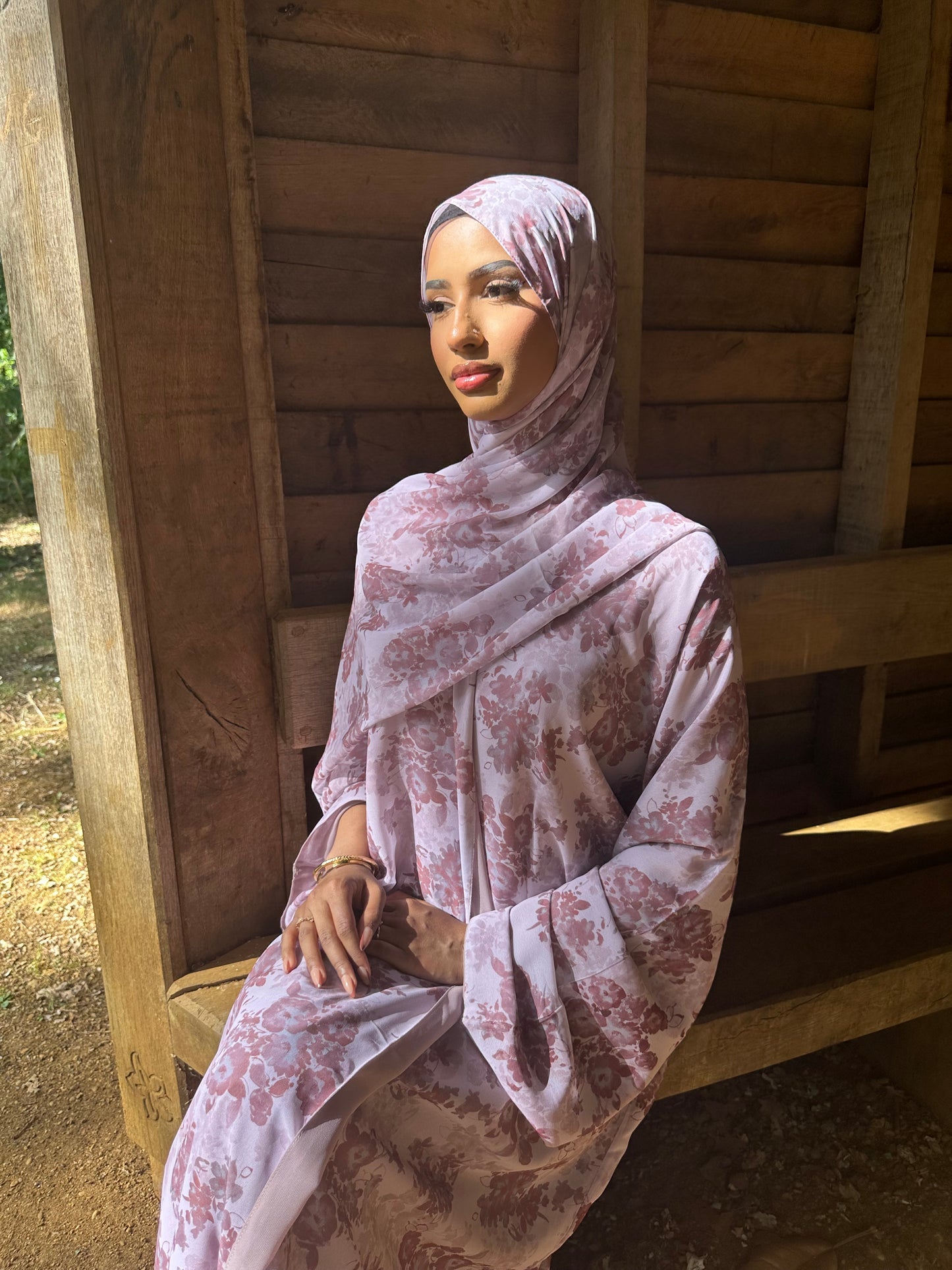 *EX DISPLAY* Warda floral printed abaya *EX DISPLAY*