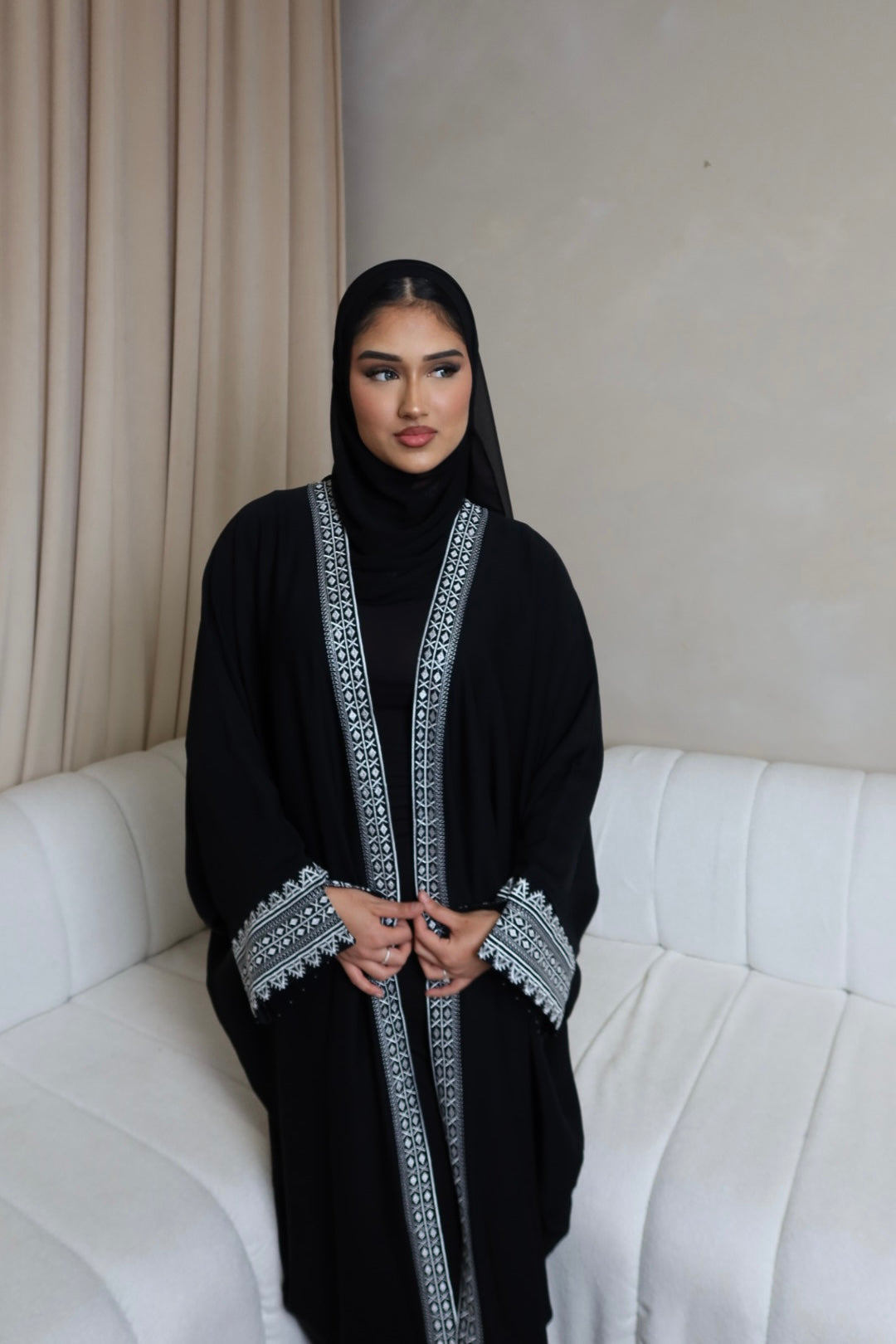 Inas open black abaya with white embroidery