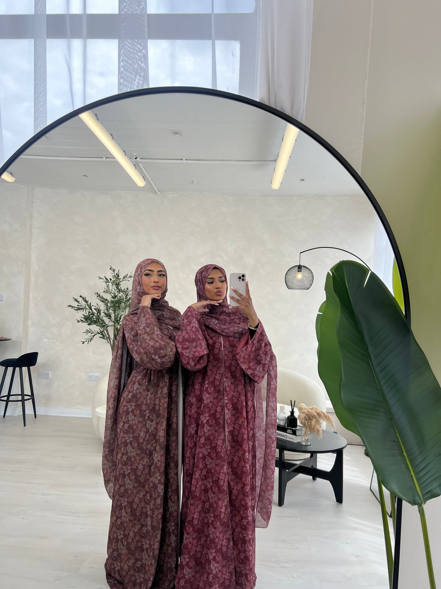 *EX DISPLAY* Warda floral printed abaya *EX DISPLAY*