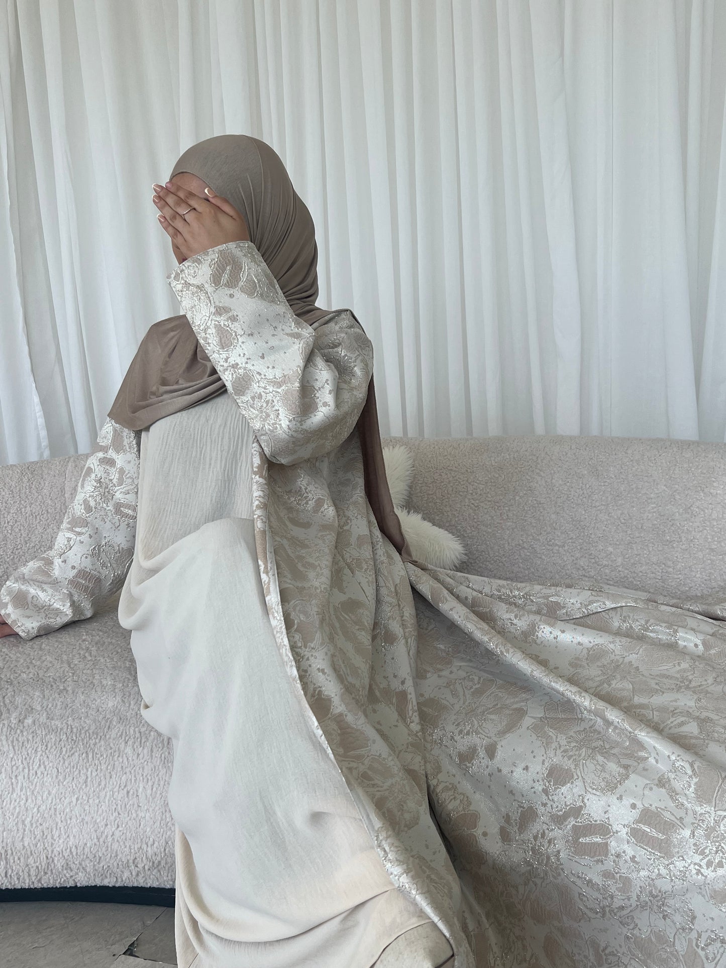 Noora luxury open abaya LIMITED EDITION