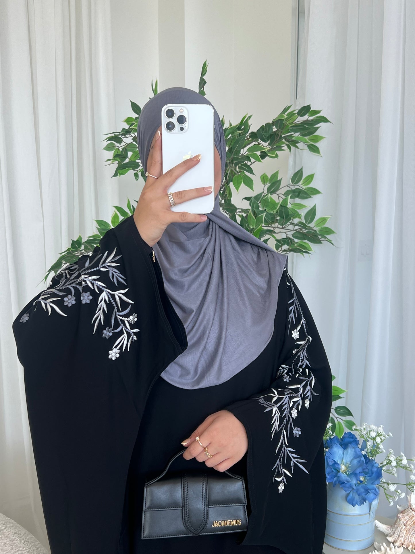 Anissa black batwing with grey embroidery abaya