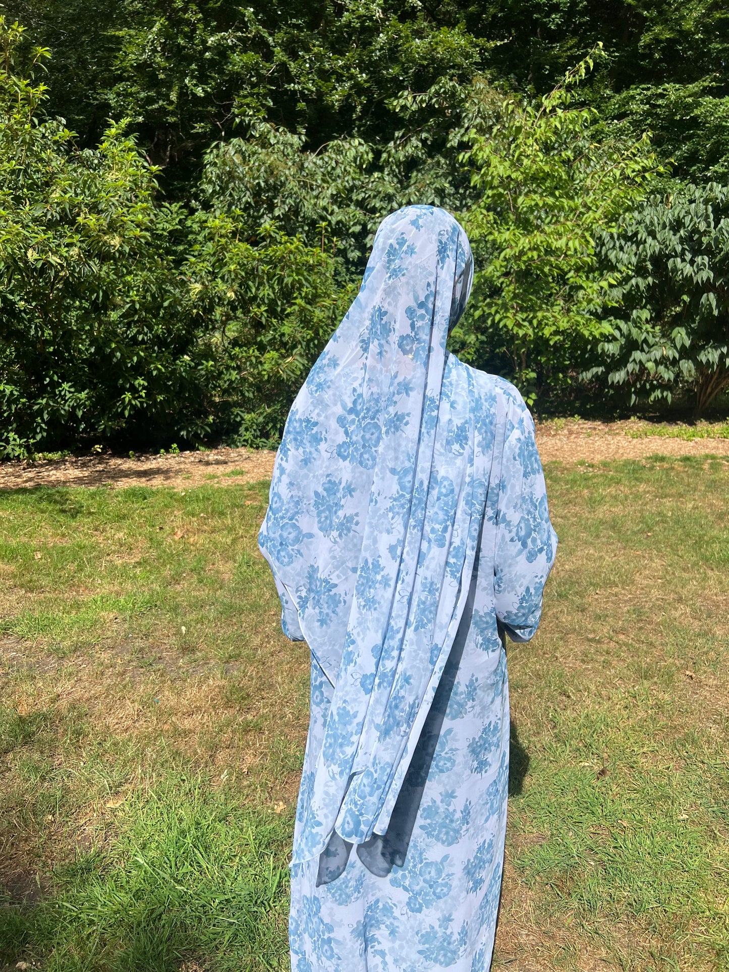 *EX DISPLAY* Warda floral printed abaya *EX DISPLAY*