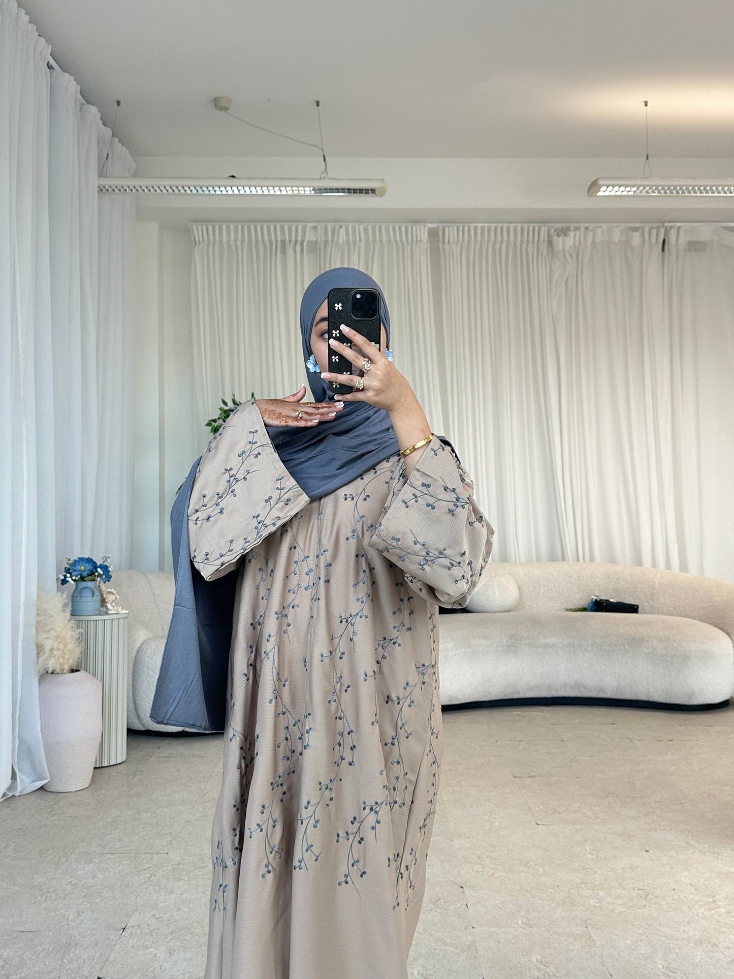 AHLAM embroidery buttoned abaya