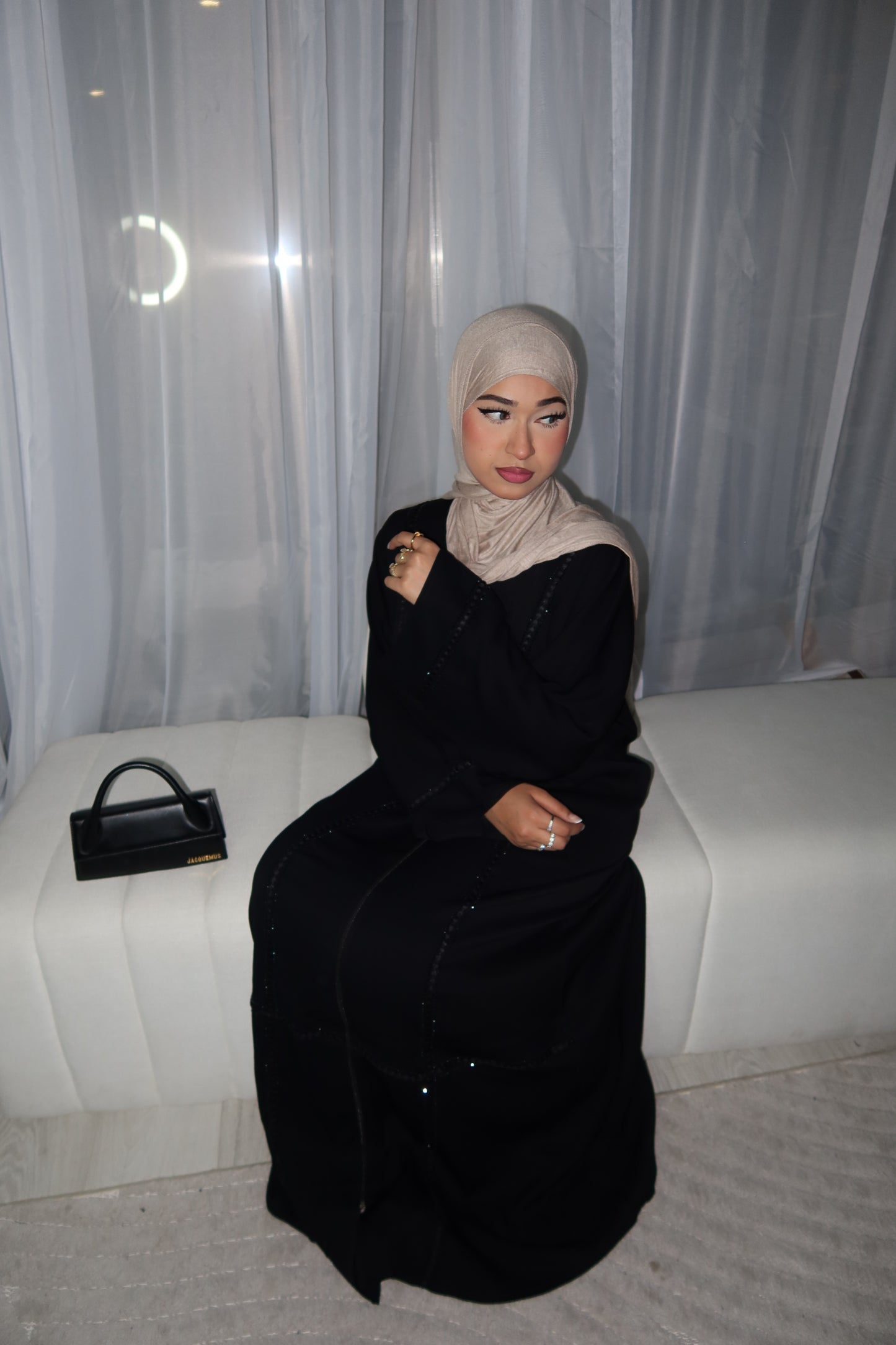 Reem Pom Pom zip abaya