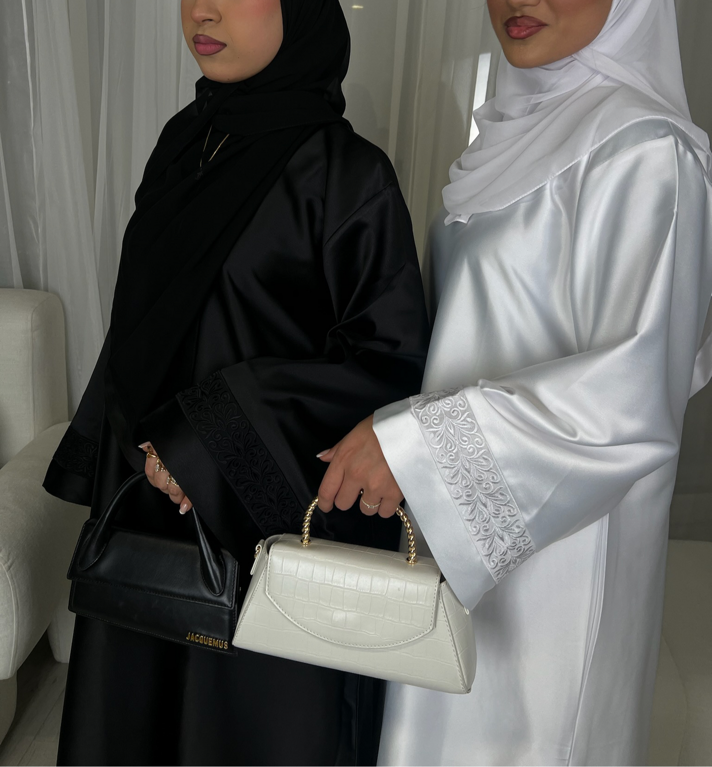 *EX DISPLAY* Marwa closed abaya with lace *EX DISPLAY*