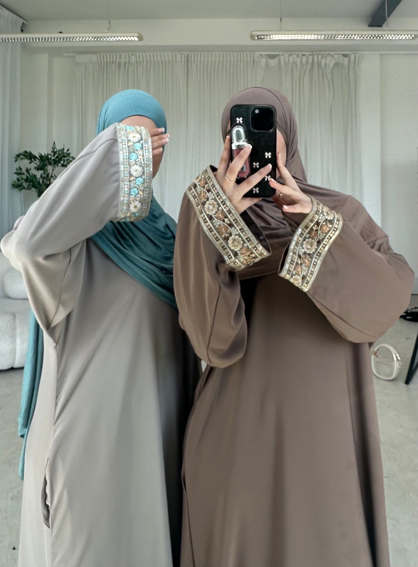 Isha floral lace summer closed abaya