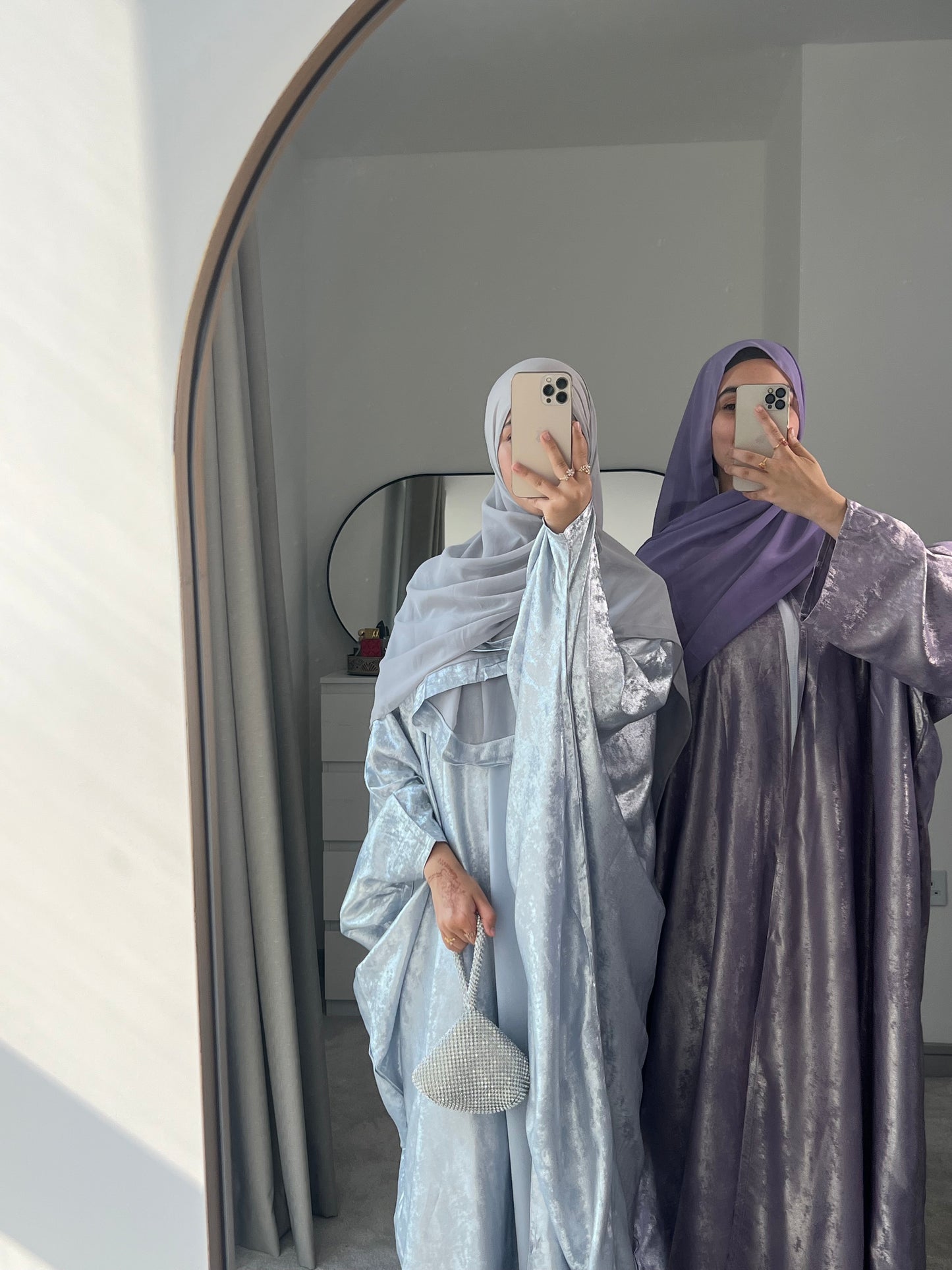 Esra Metallic Open Abaya *NEW*