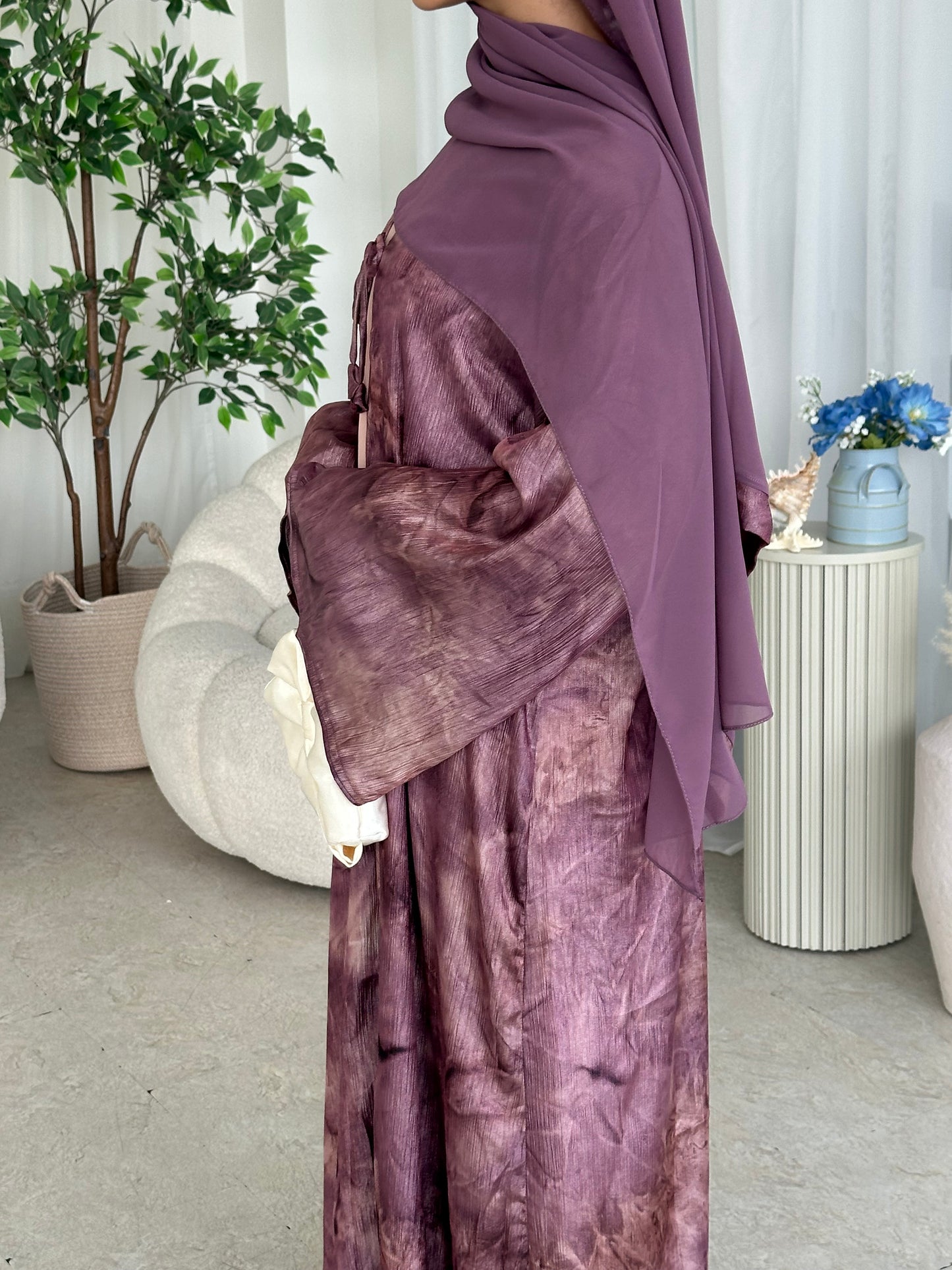 Bow tie up marble printed abaya