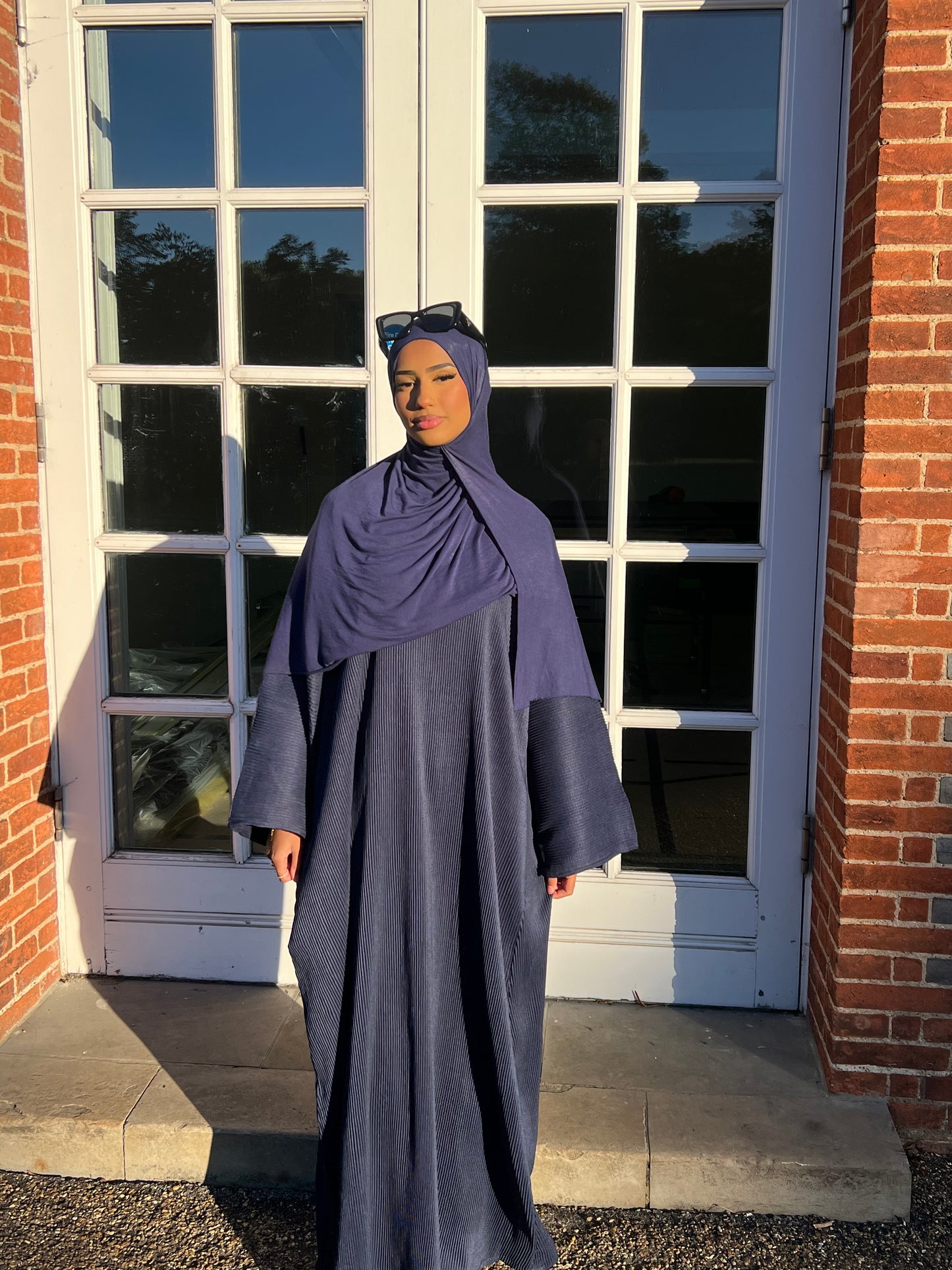 Ribbed closed autumn abaya