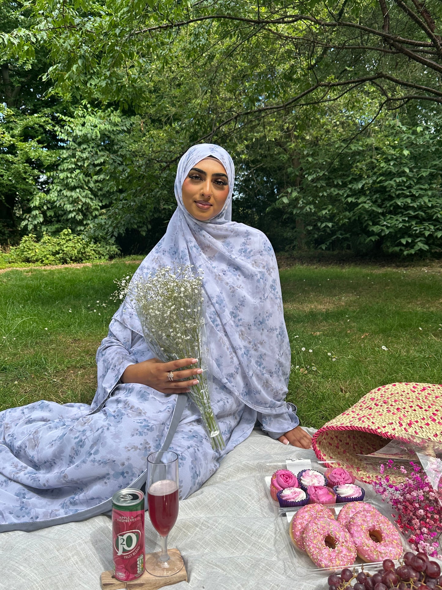 *EX DISPLAY* Warda floral printed abaya *EX DISPLAY*