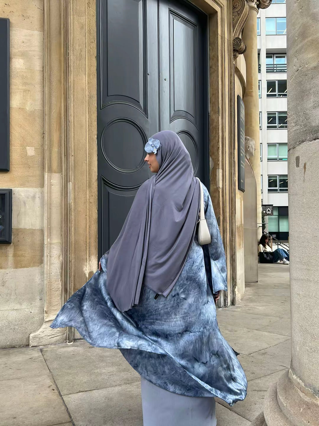 Bow tie up marble printed abaya