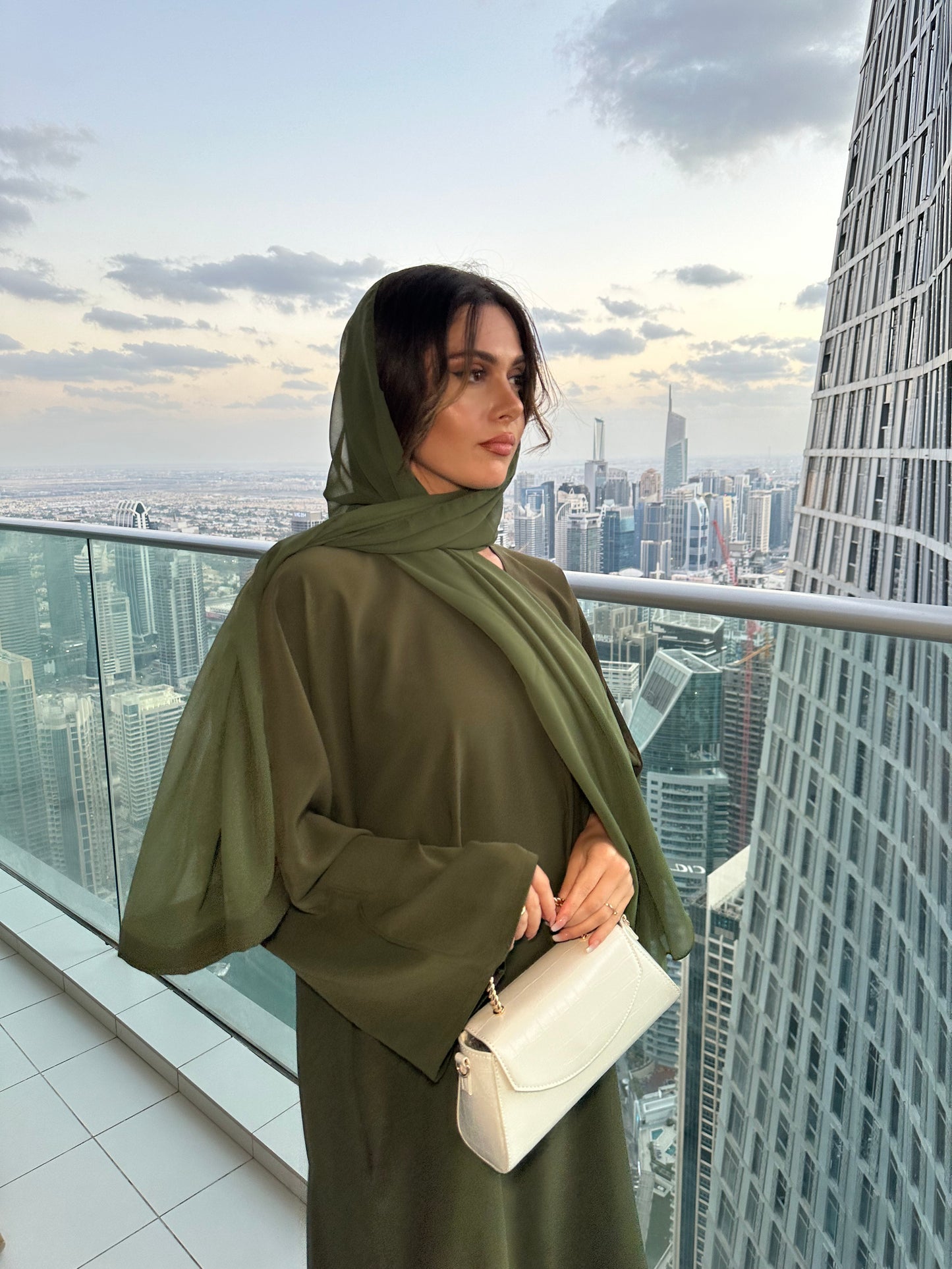 Premium Korean nida everyday closed abaya