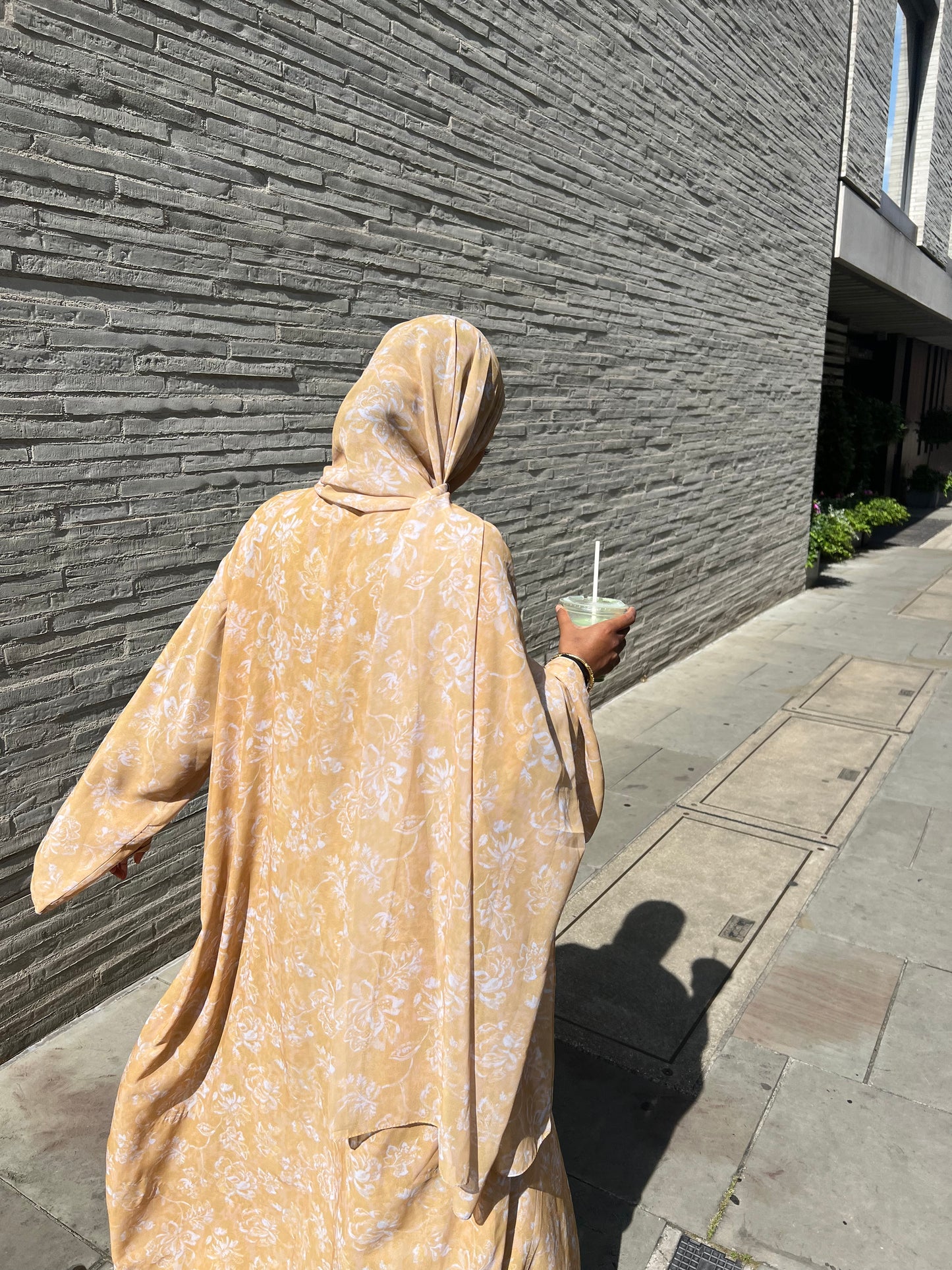 *EX DISPLAY* Warda floral printed abaya *EX DISPLAY*