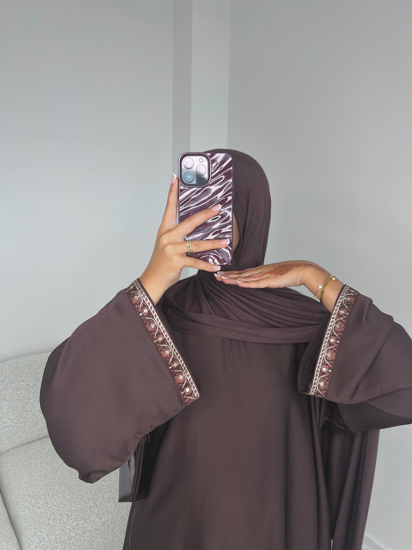 Goldar floral lace closed zoom abaya