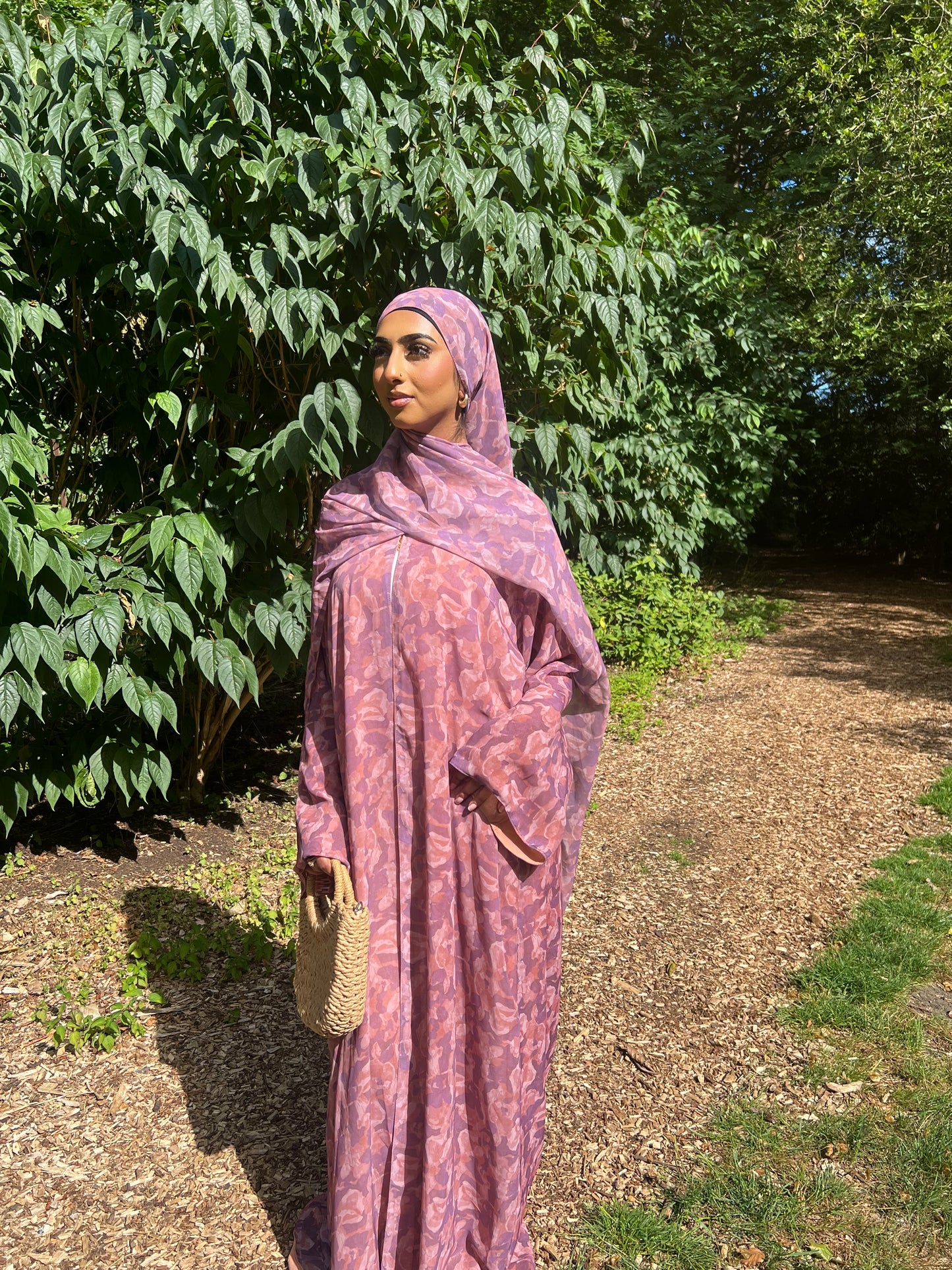 *EX DISPLAY* Warda floral printed abaya *EX DISPLAY*