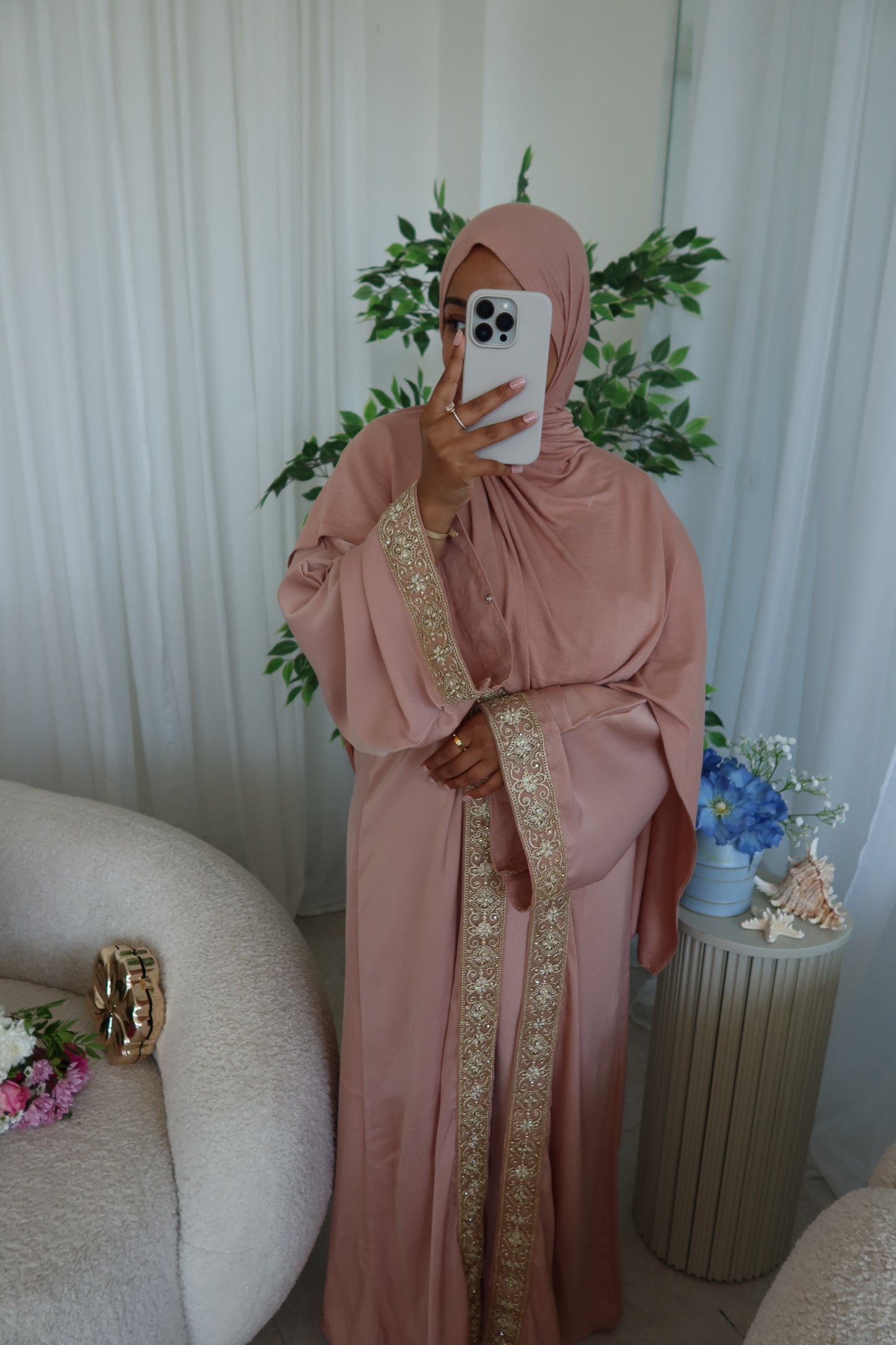 Yusra Lace Open abaya