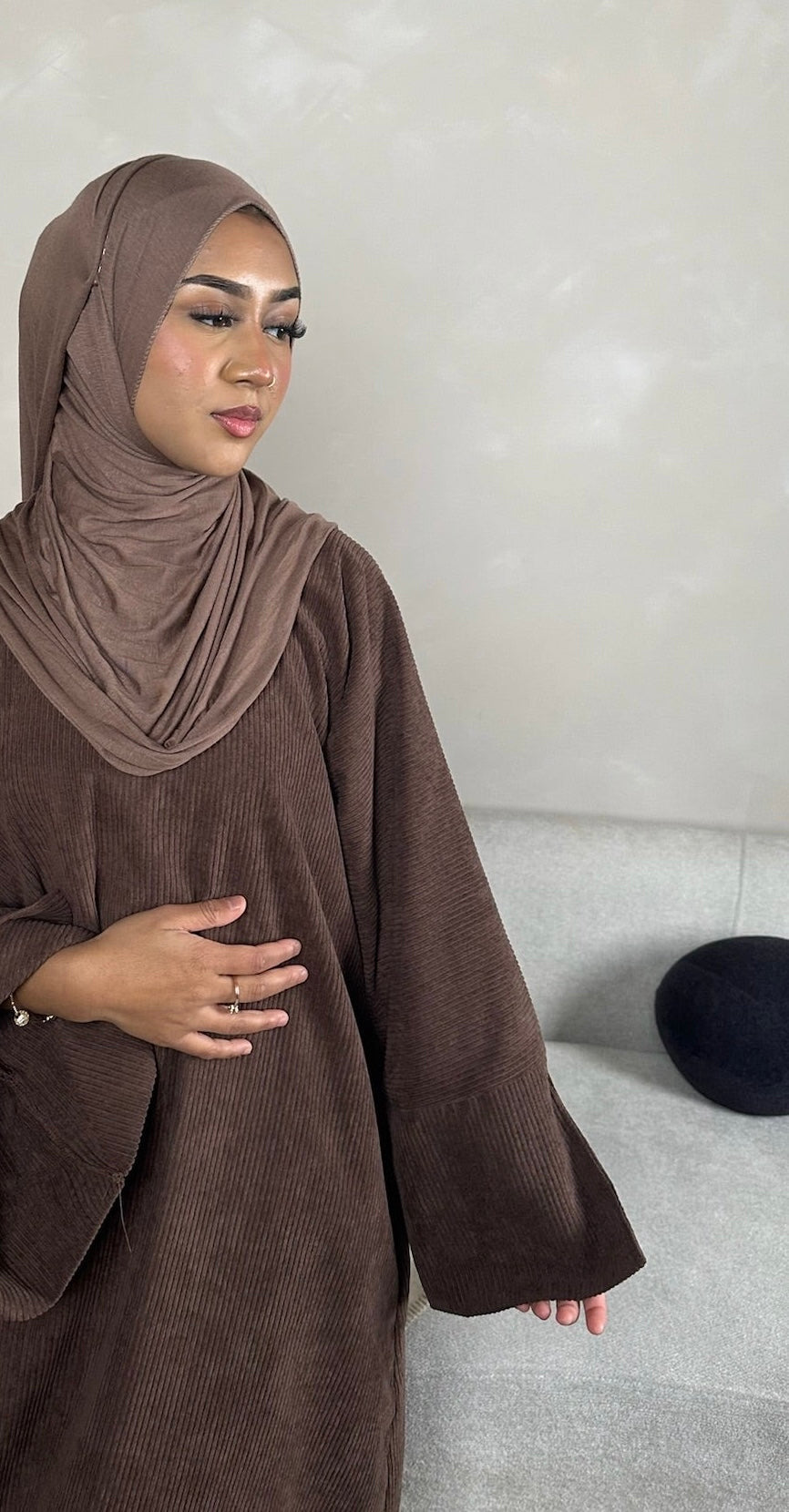 Corduroy abaya *ex display model*