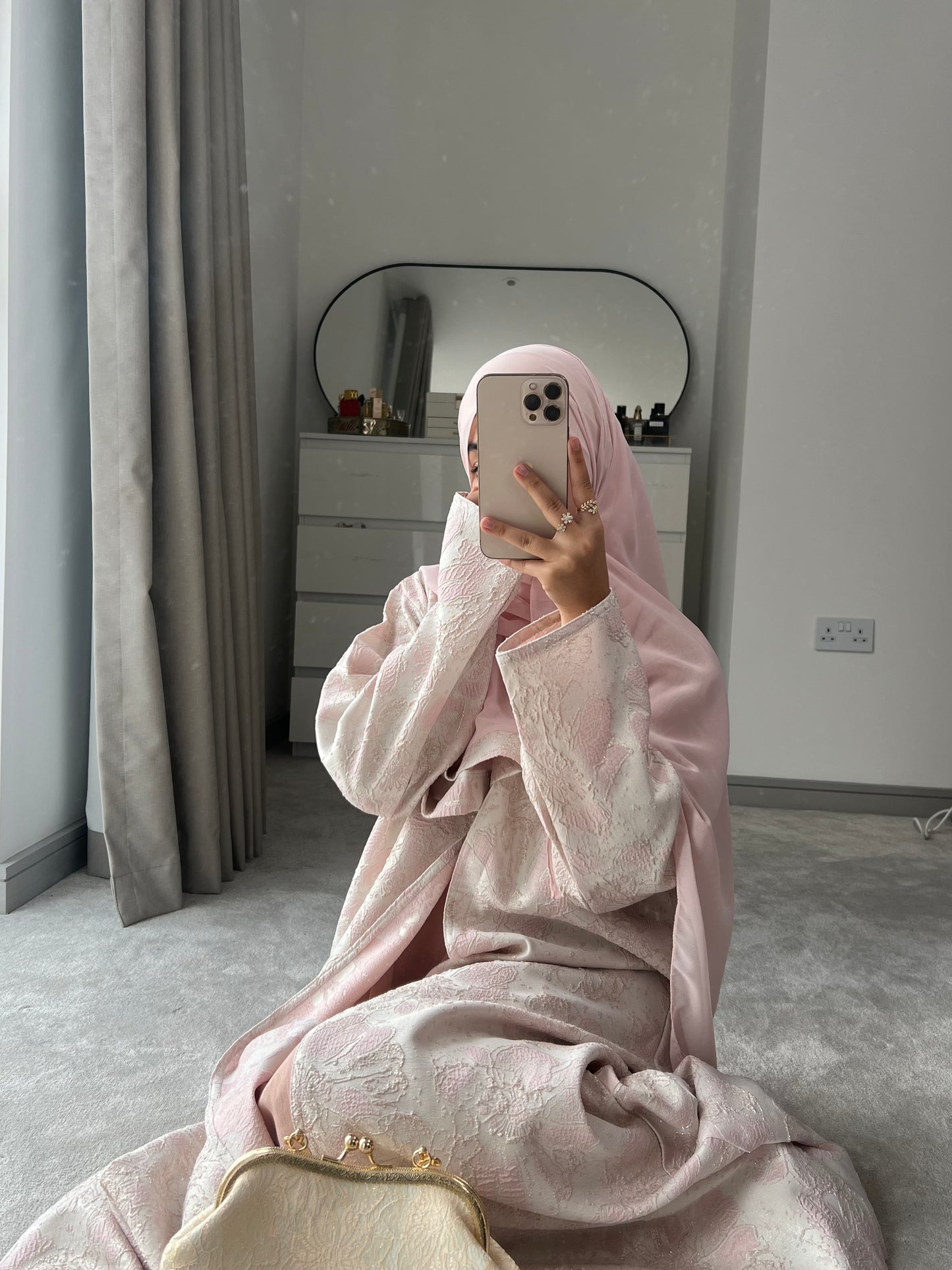 Noora luxury open abaya LIMITED EDITION