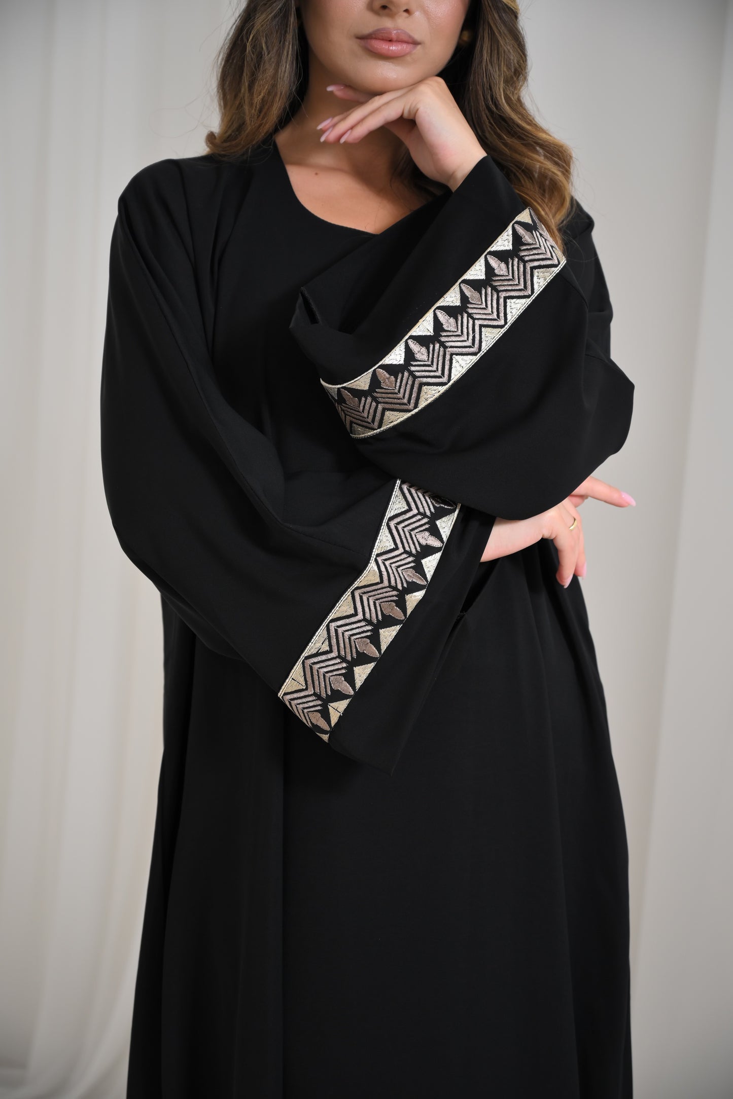 Rayah with brown lace abaya
