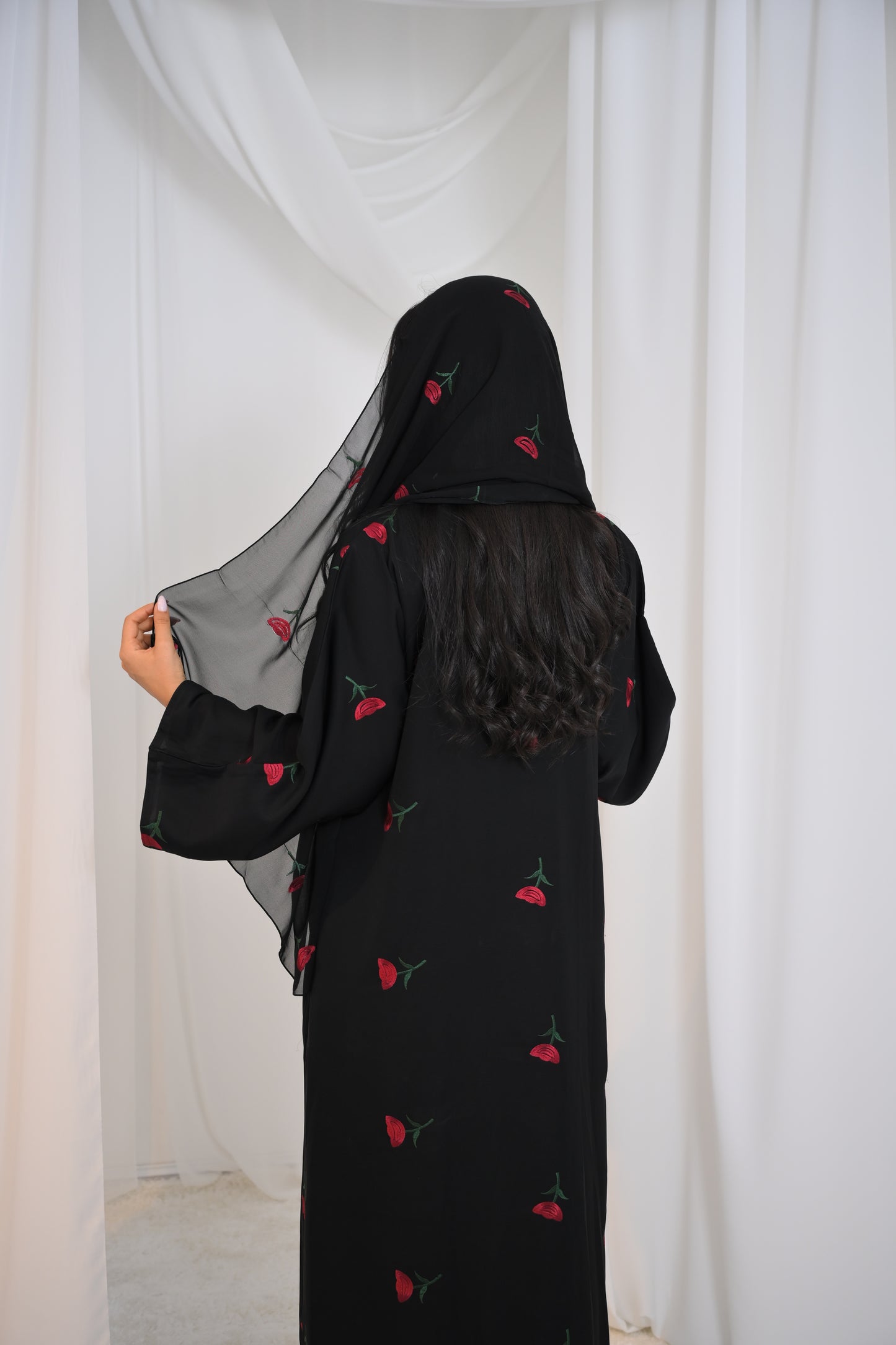 Yasmina Embroidery Buttoned Abaya