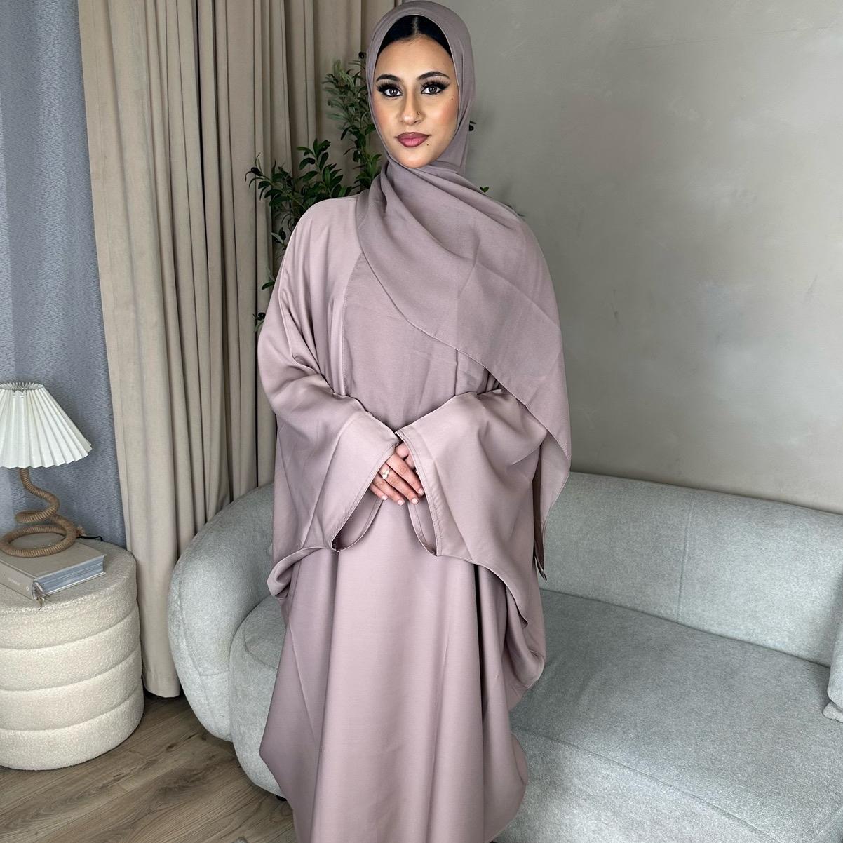 Batwing plain everyday abaya (inner belt)