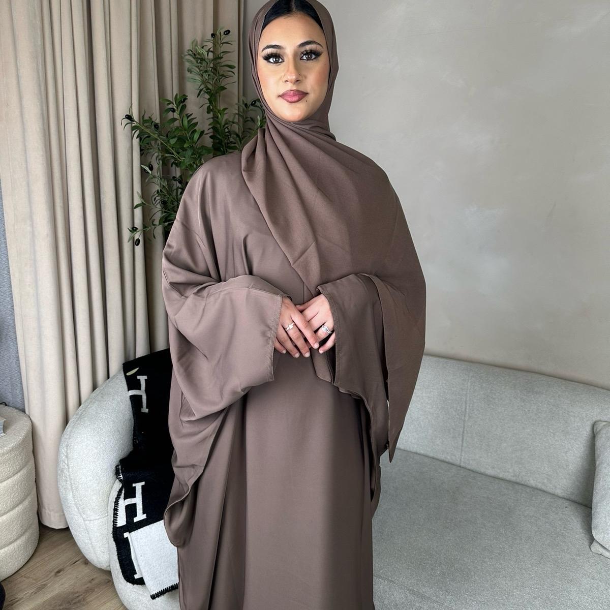 Batwing plain everyday abaya (inner belt)