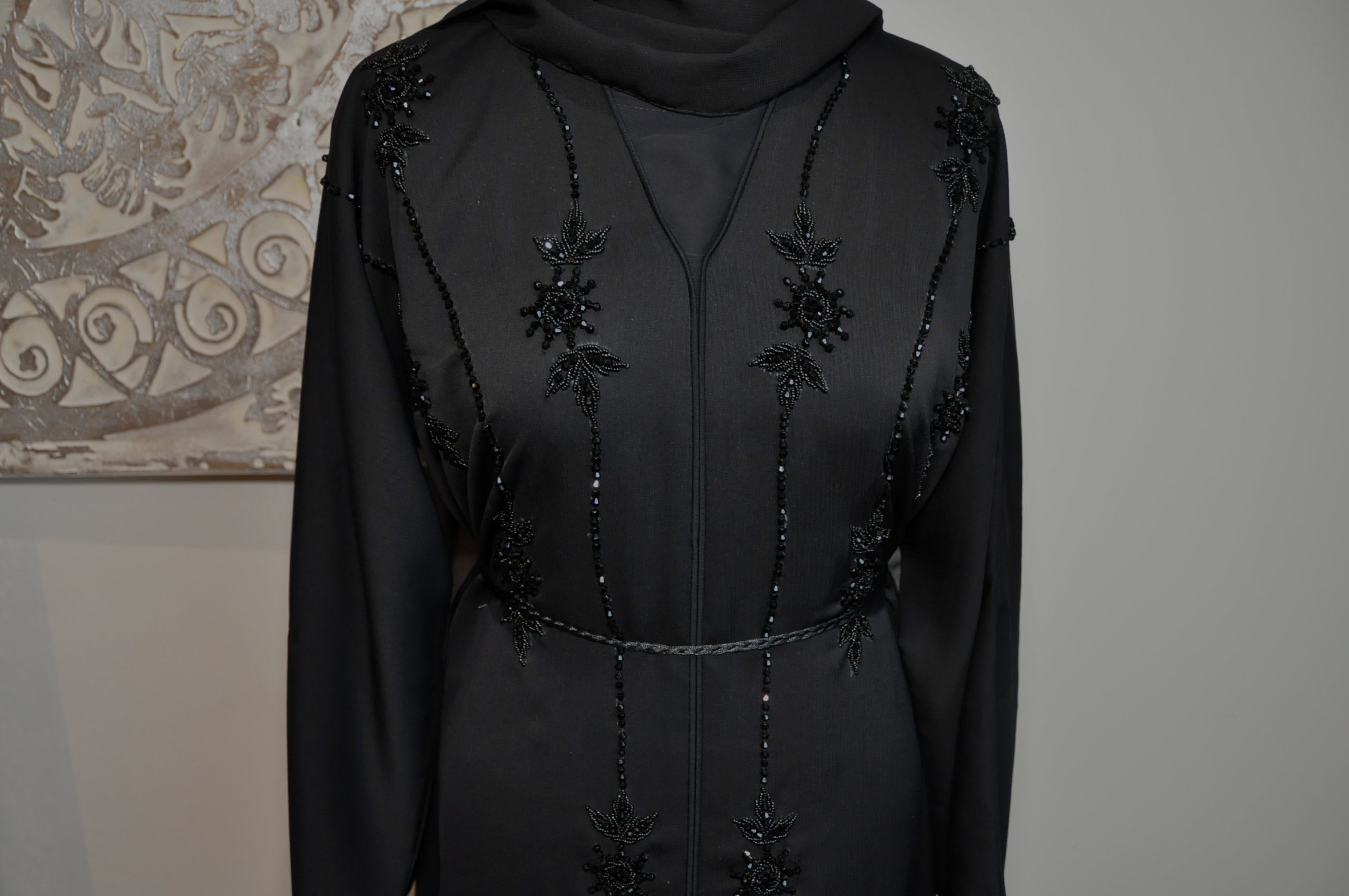 Amira Abaya black