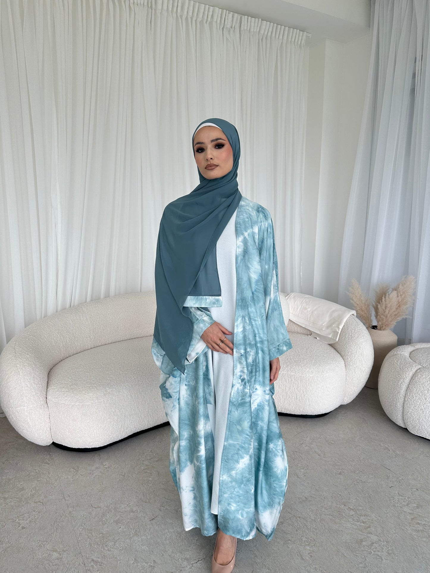 Layaan Tie-Dye Print Butterfly Abaya