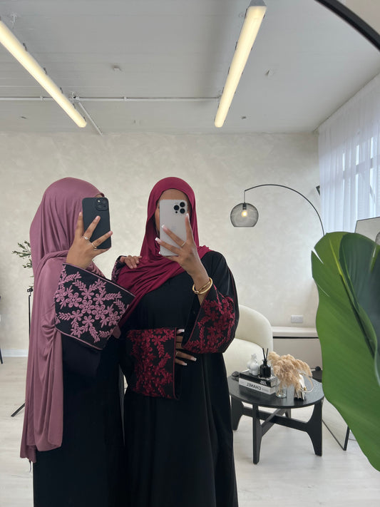 Mina black closed nida abaya