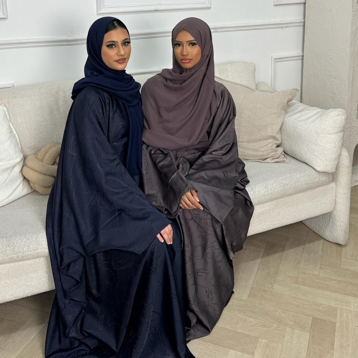 Inayaat Batwing Abaya (Inner Belt)