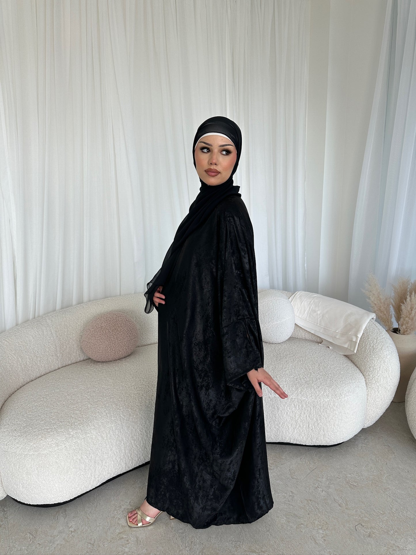 Esra Metallic Open Abaya