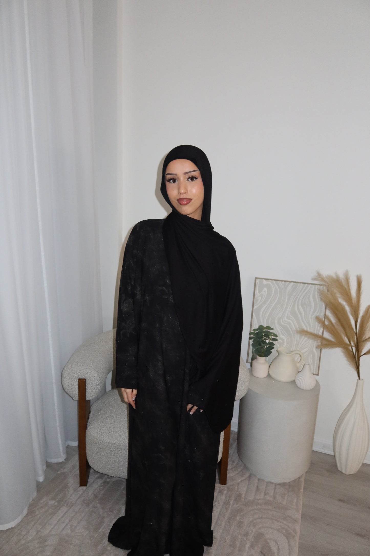 Leena Butterfly printed closed abaya