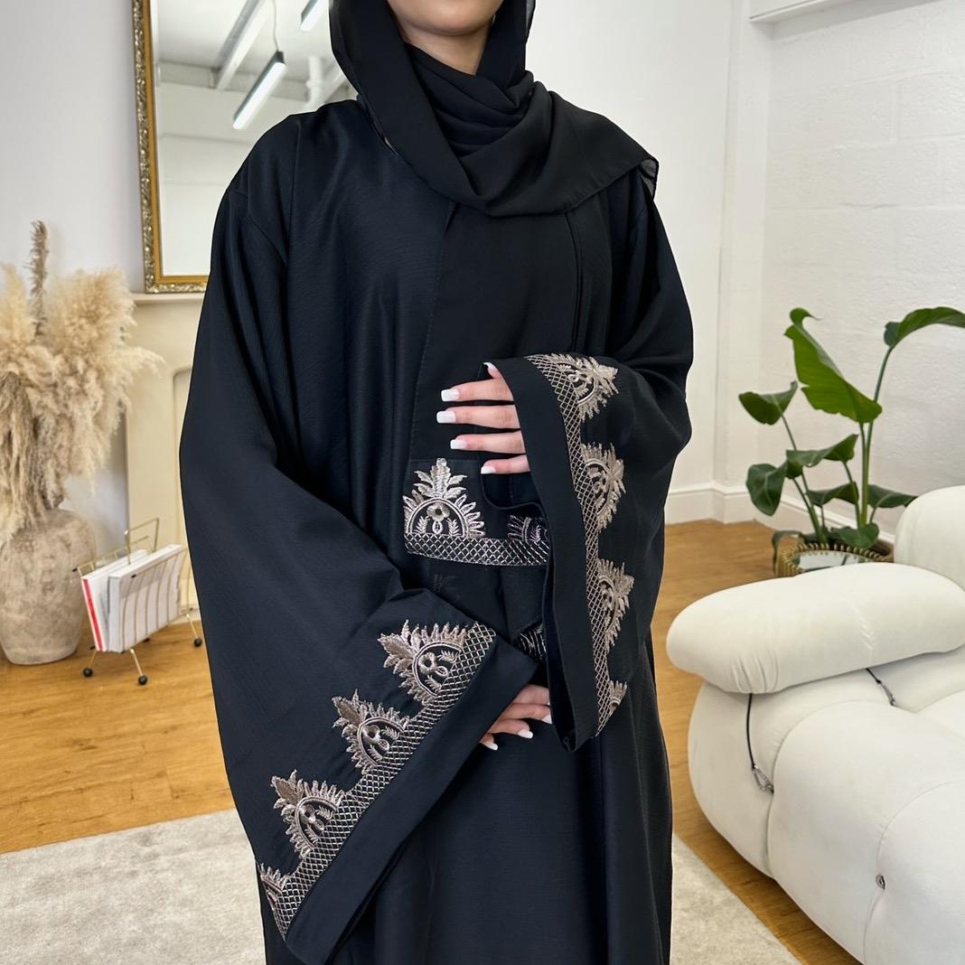 Arwa black wide sleeves abaya with gold lace