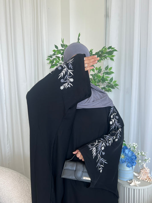 Anissa black batwing with grey embroidery abaya