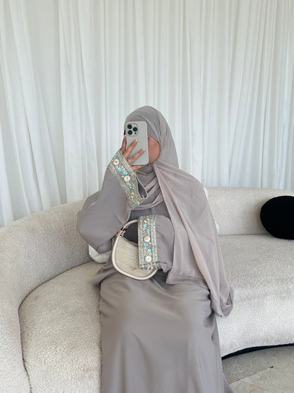 Isha floral lace summer closed abaya