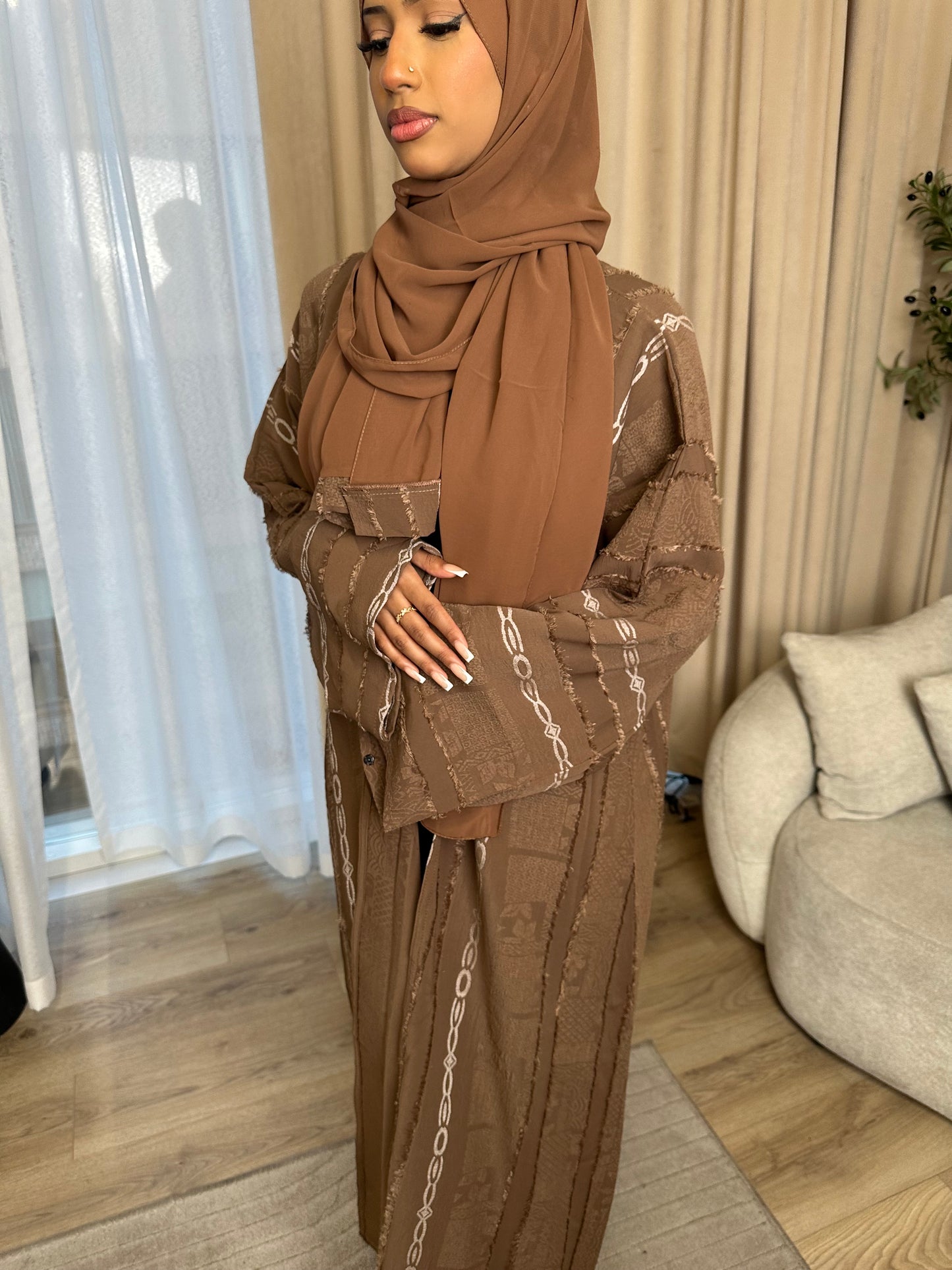 Atiya open abaya