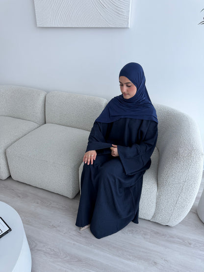 ESSENTIAL soft linen closed abaya