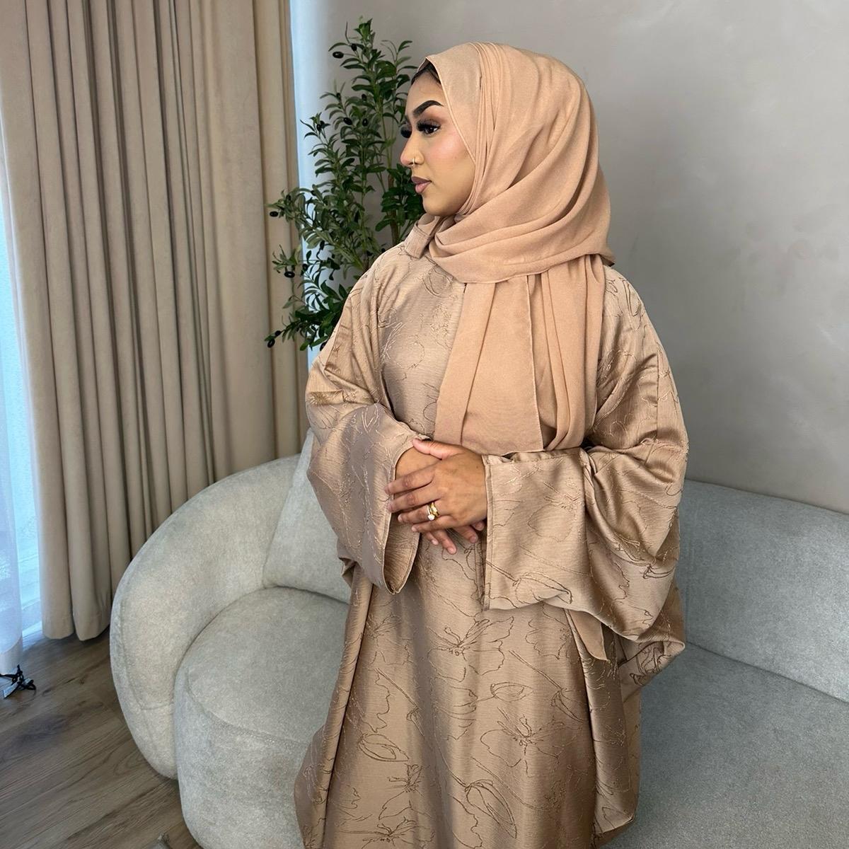 Inayaat Batwing Abaya (Inner Belt)