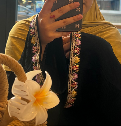 Goldar floral lace closed zoom abaya