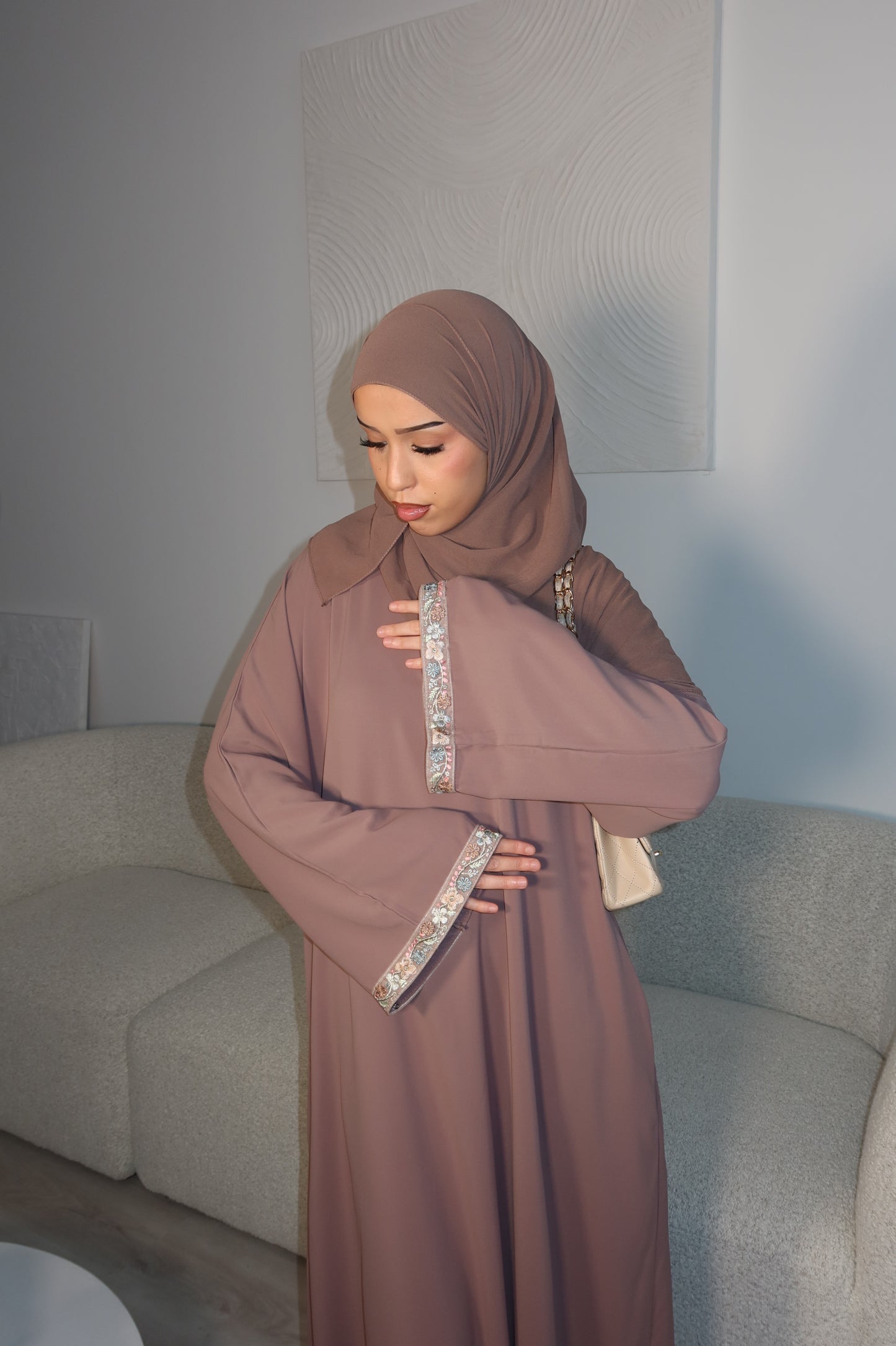 Hidaya lace closed embroidery abaya