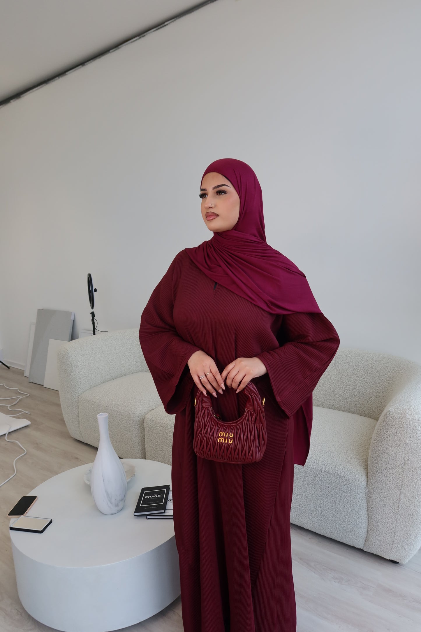 Ribbed closed autumn abaya *ex display*