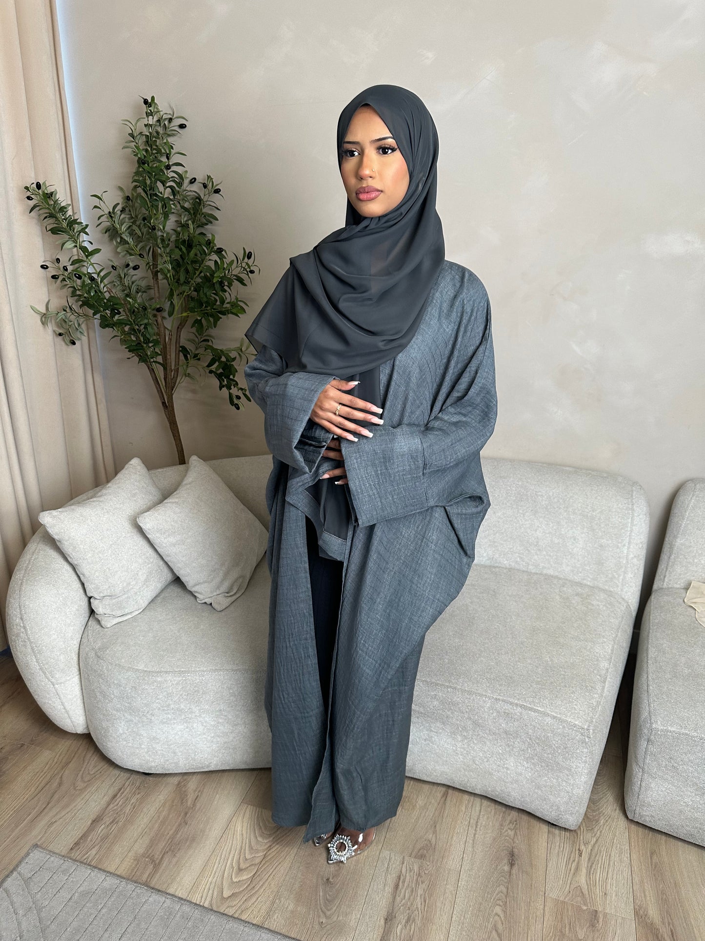 AMANI Open Abaya